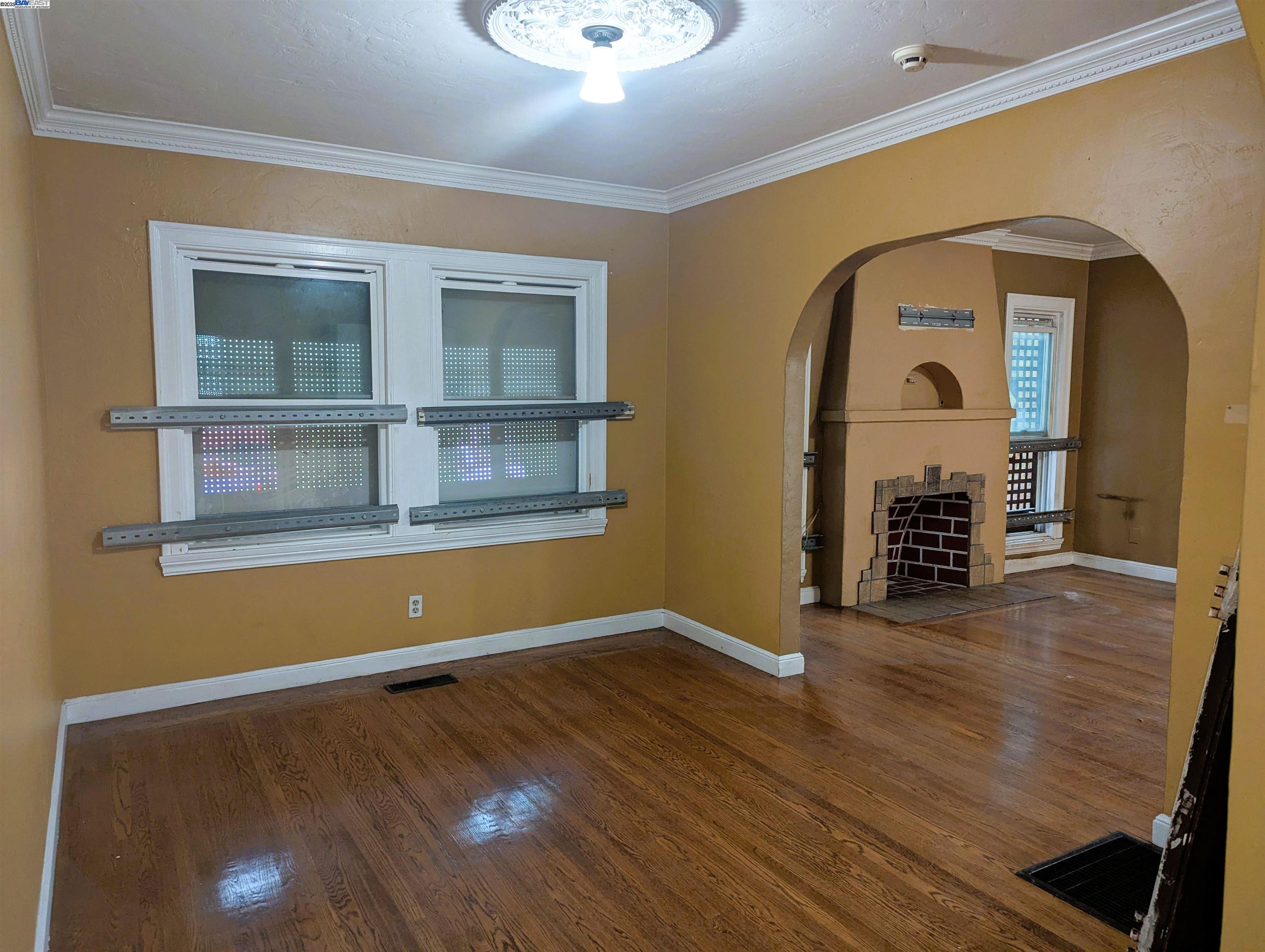 Detail Gallery Image 15 of 46 For 2000 94th Ave, Oakland,  CA 94603 - 2 Beds | 1 Baths