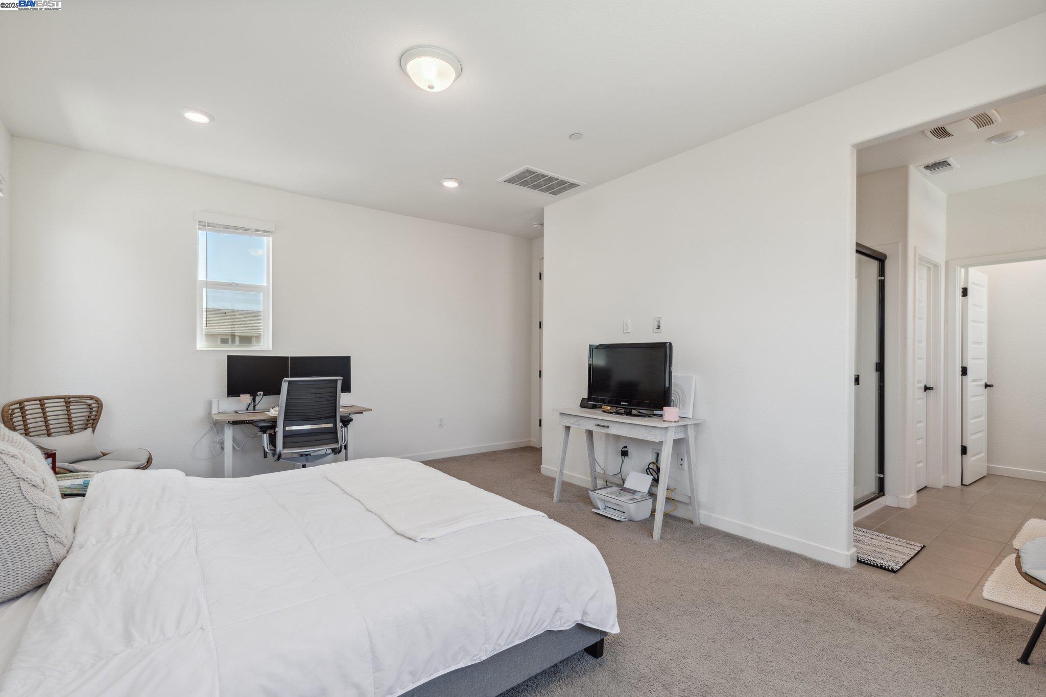 Detail Gallery Image 22 of 43 For 17451 Graceada Ln, Lathrop,  CA 95330 - 4 Beds | 3 Baths