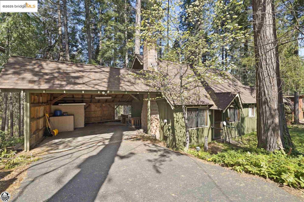 Detail Gallery Image 2 of 32 For 24748 Quartz, Mi Wuk Village,  CA 95335 - 3 Beds | 2 Baths