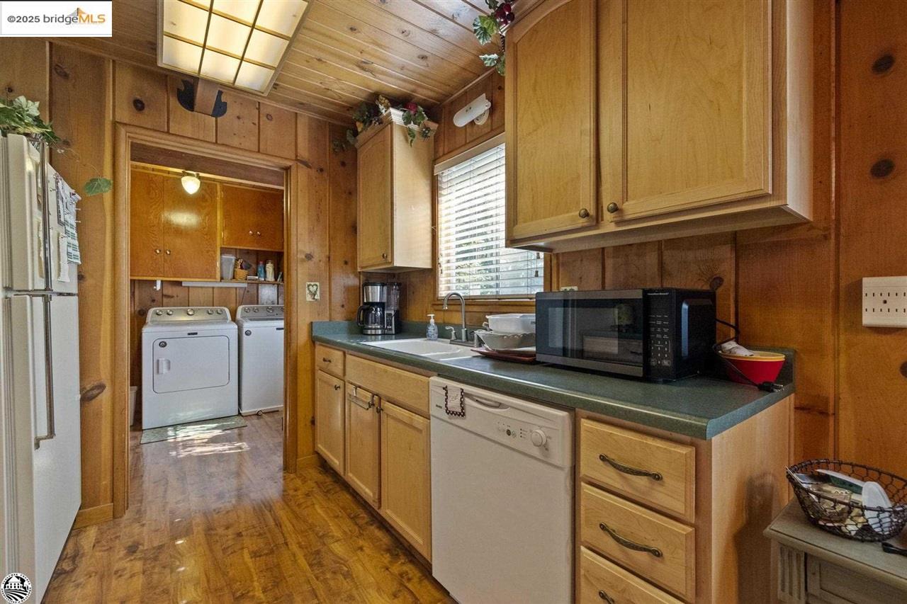 Detail Gallery Image 11 of 32 For 24748 Quartz, Mi Wuk Village,  CA 95335 - 3 Beds | 2 Baths