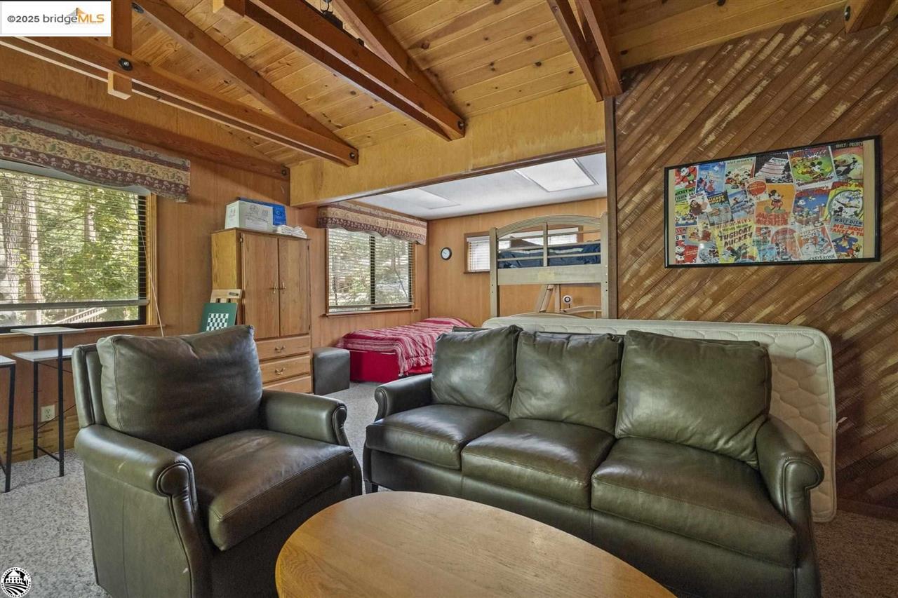 Detail Gallery Image 15 of 32 For 24748 Quartz, Mi Wuk Village,  CA 95335 - 3 Beds | 2 Baths