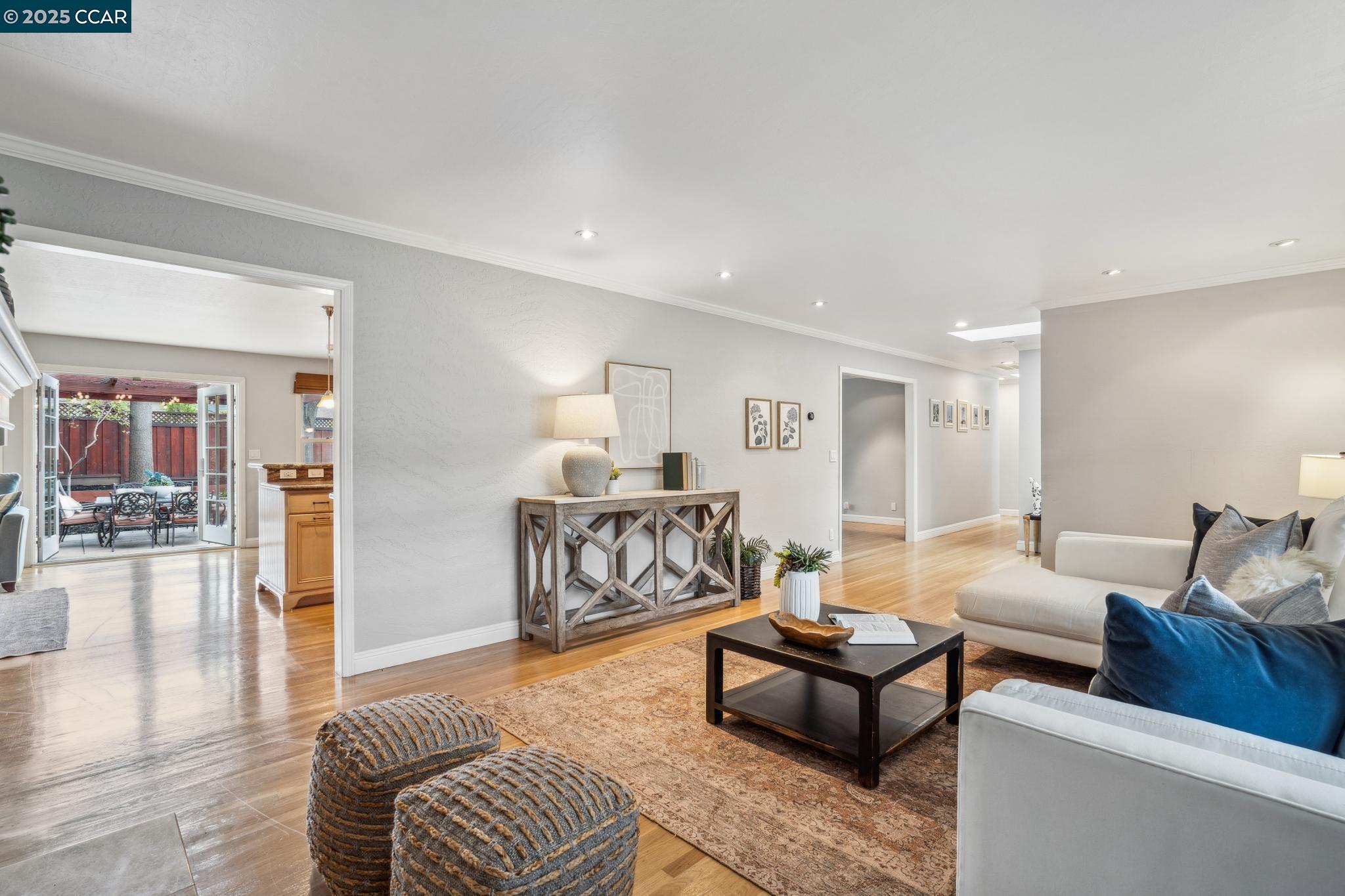Detail Gallery Image 14 of 57 For 3117 Bowling Green Dr, Walnut Creek,  CA 94598 - 3 Beds | 2 Baths