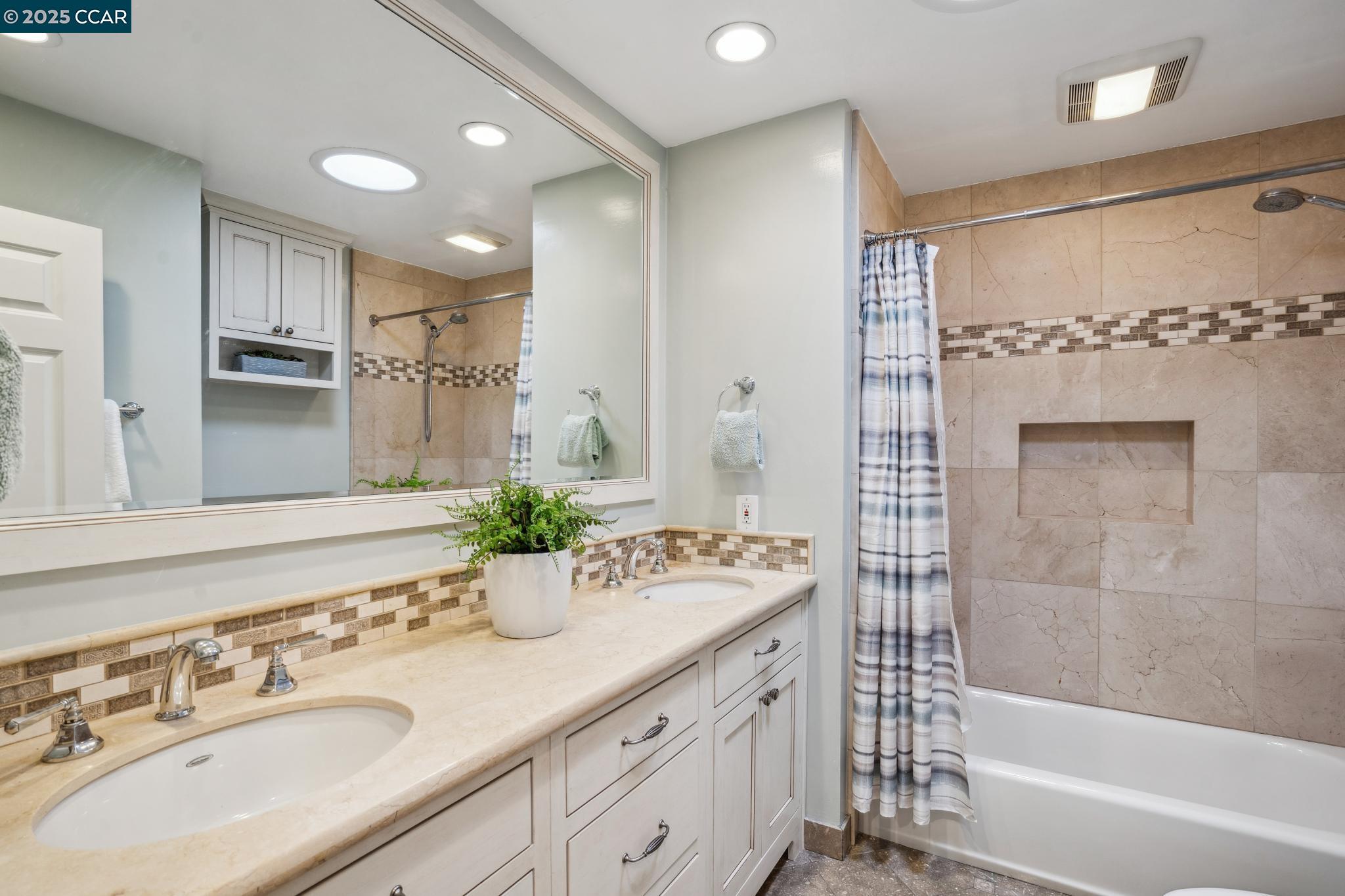 Detail Gallery Image 42 of 57 For 3117 Bowling Green Dr, Walnut Creek,  CA 94598 - 3 Beds | 2 Baths