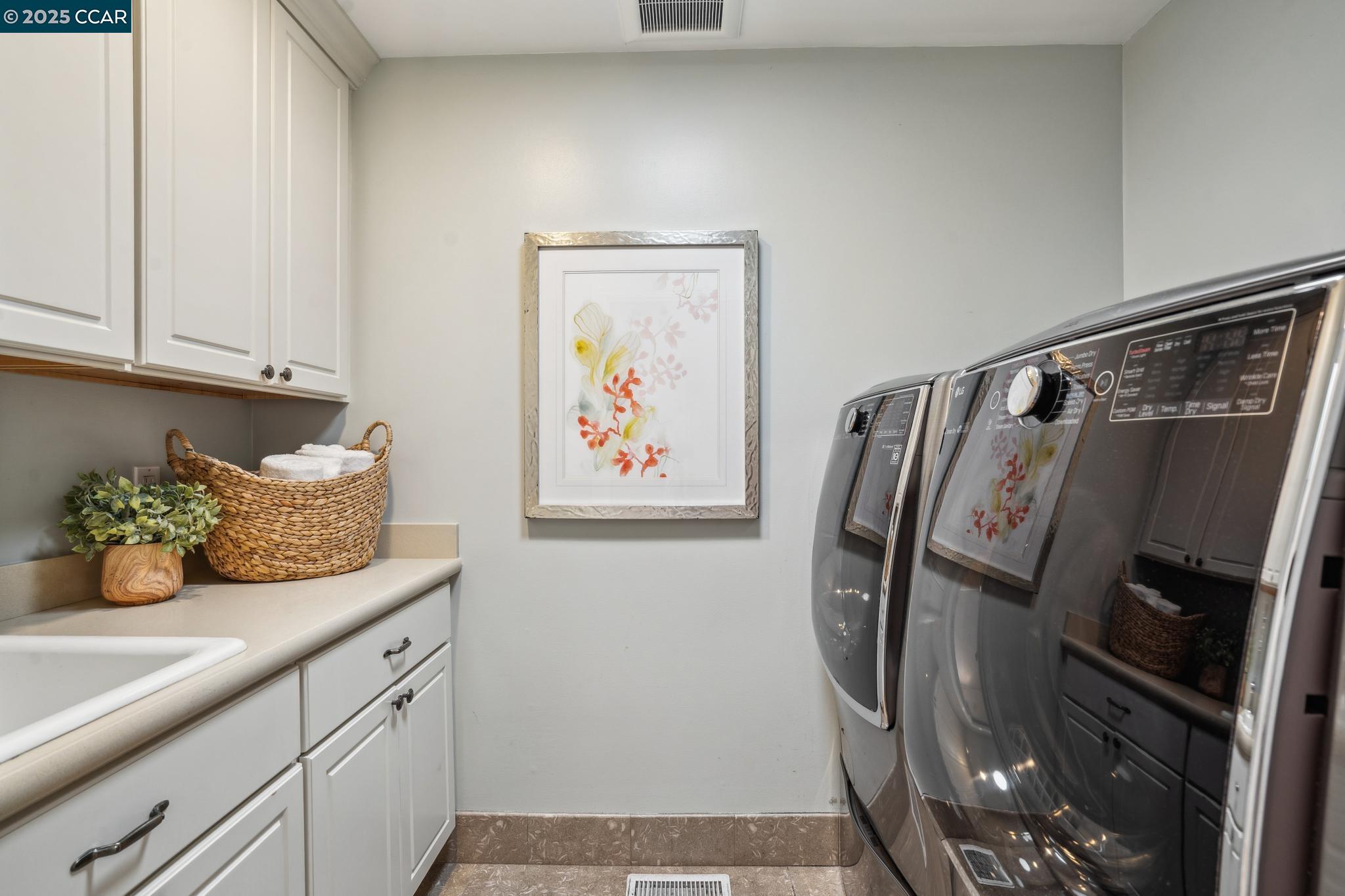 Detail Gallery Image 46 of 57 For 3117 Bowling Green Dr, Walnut Creek,  CA 94598 - 3 Beds | 2 Baths