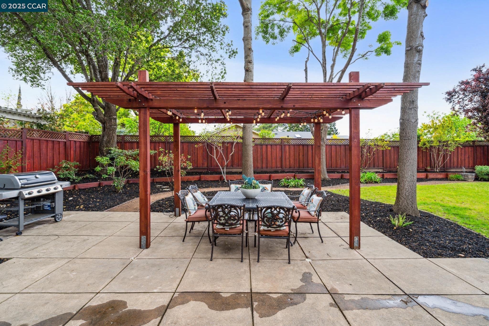 Detail Gallery Image 49 of 57 For 3117 Bowling Green Dr, Walnut Creek,  CA 94598 - 3 Beds | 2 Baths