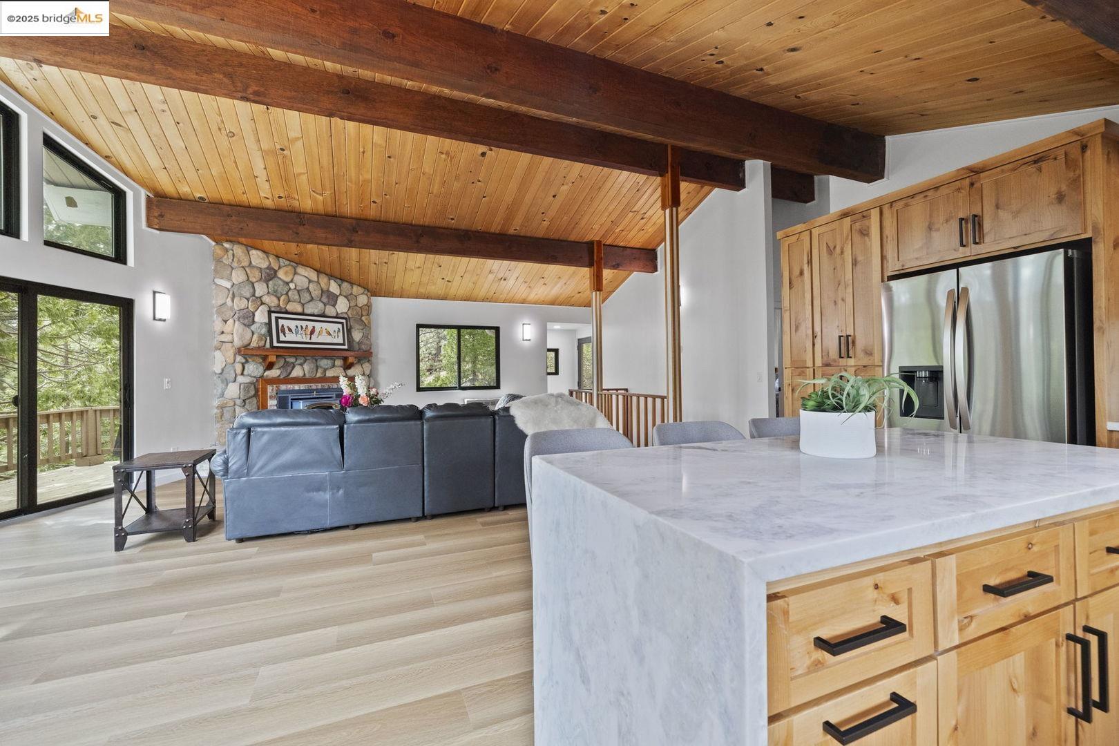 Detail Gallery Image 6 of 32 For 28413 Georges Dr, Strawberry,  CA 95375 - 3 Beds | 2 Baths