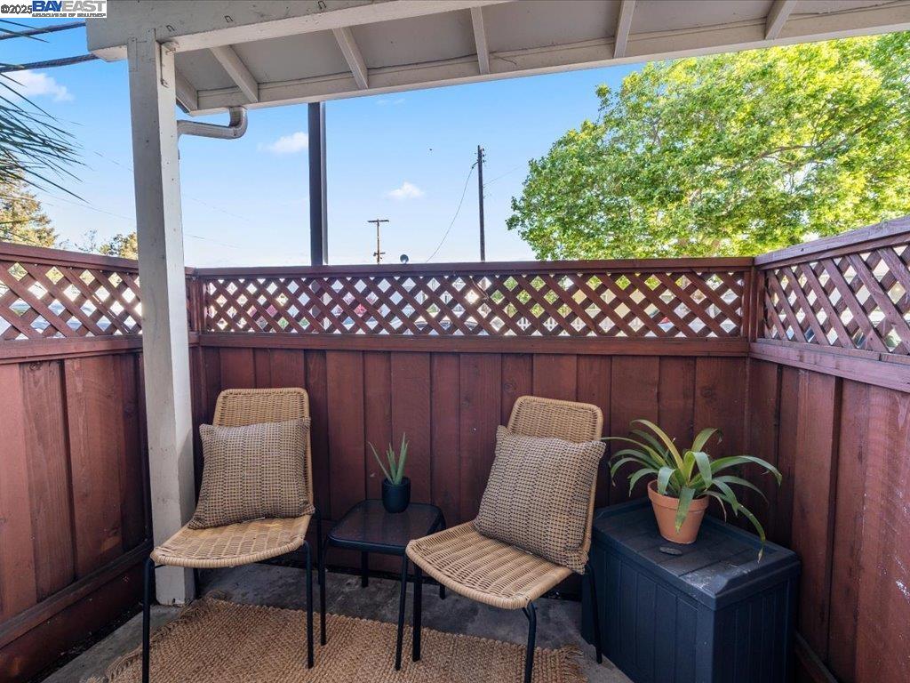 Detail Gallery Image 21 of 24 For 700 Fargo #1,  San Leandro,  CA 94579-1234 - 3 Beds | 1/2 Baths