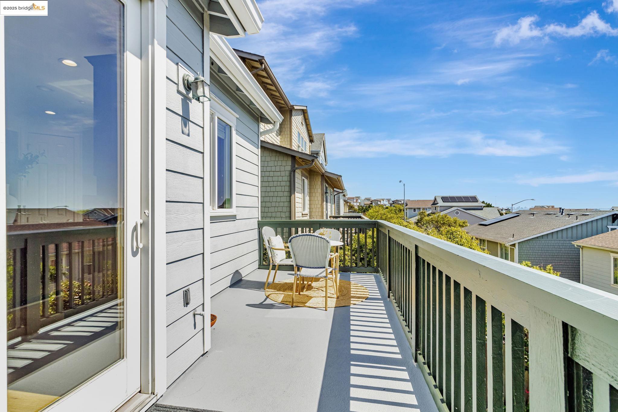 Detail Gallery Image 33 of 47 For 104 Seacliff Court, Richmond,  CA 94801 - 3 Beds | 2/1 Baths