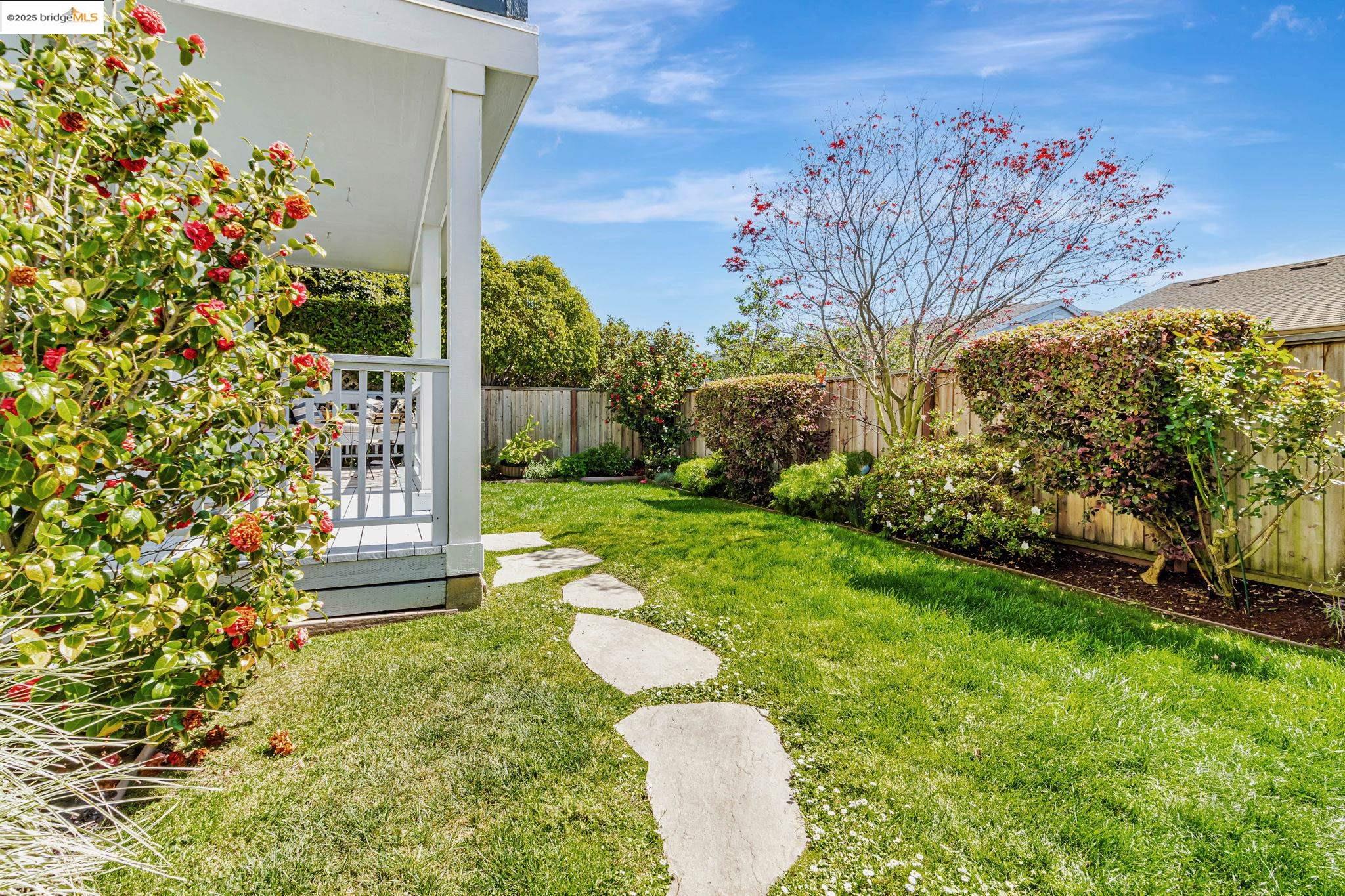 Detail Gallery Image 36 of 47 For 104 Seacliff Court, Richmond,  CA 94801 - 3 Beds | 2/1 Baths