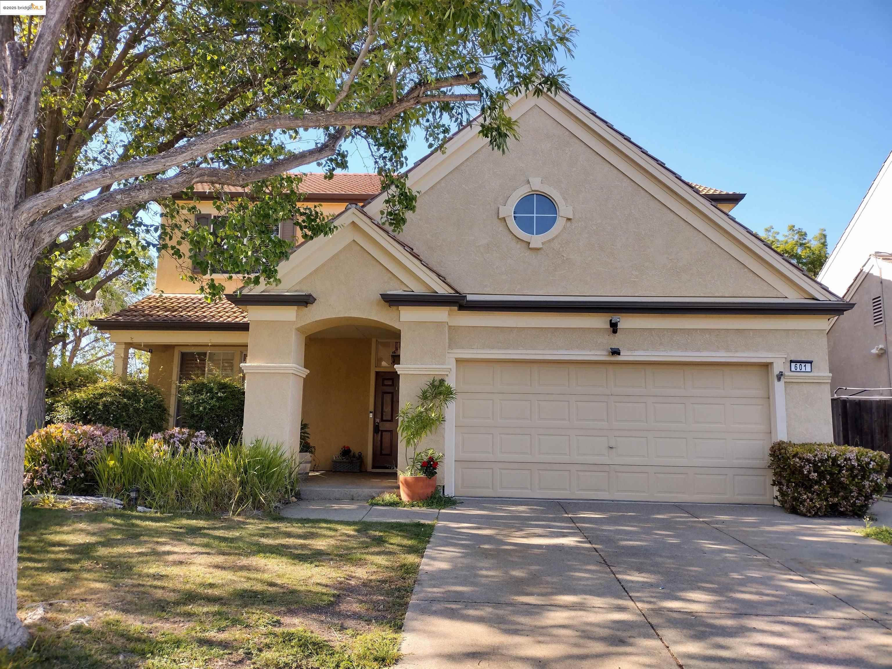 Detail Gallery Image 1 of 1 For 601 Doolittle Way, Antioch,  CA 94509 - 3 Beds | 2/1 Baths