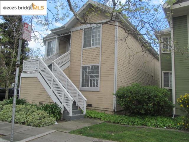 Detail Gallery Image 11 of 12 For 1424 Market St, Oakland,  CA 94607 - – Beds | – Baths