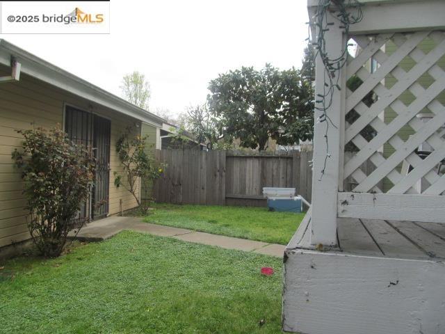Detail Gallery Image 6 of 12 For 1424 Market St, Oakland,  CA 94607 - – Beds | – Baths