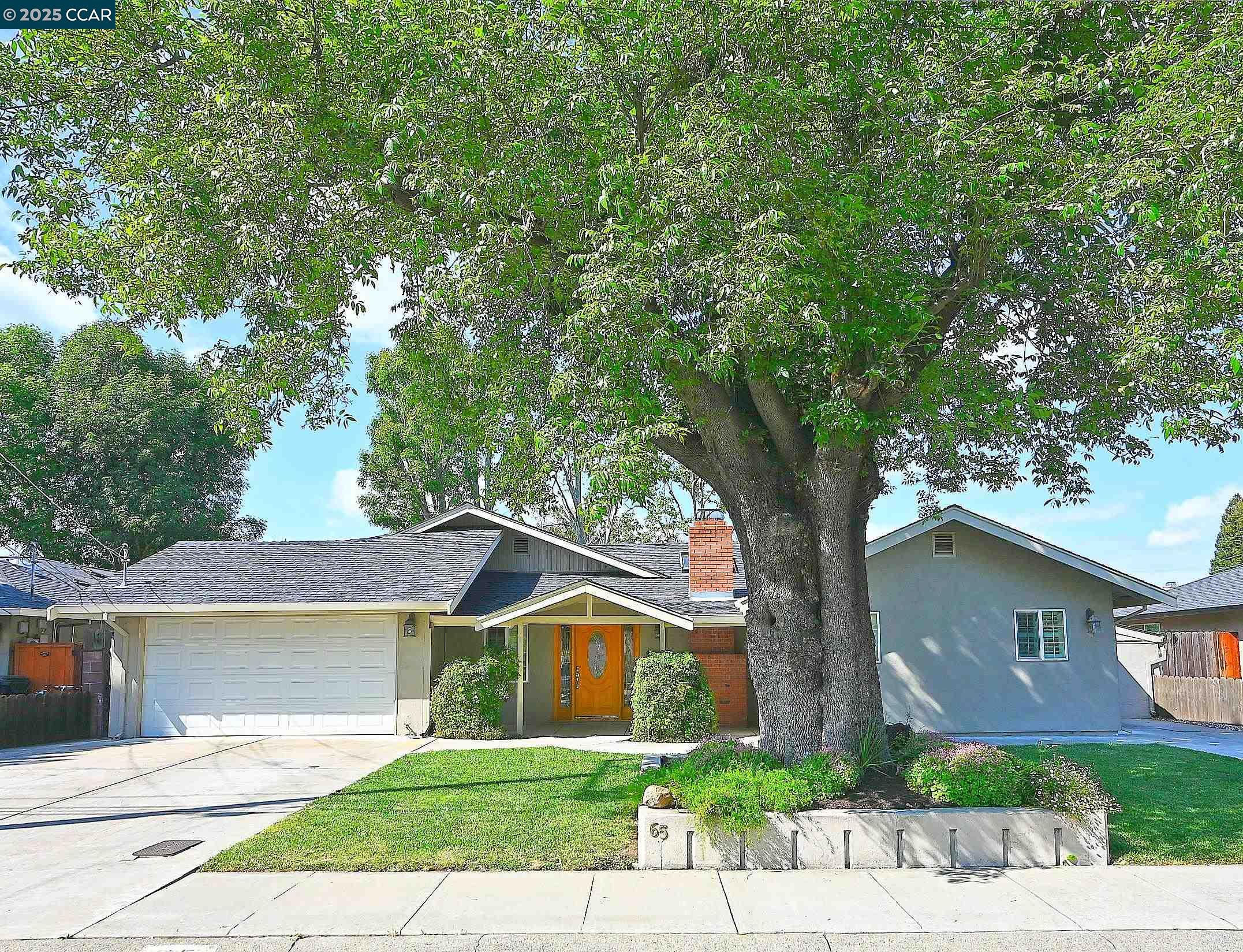 Detail Gallery Image 1 of 1 For 65 Dawn Dr, Pleasant Hill,  CA 94523 - 3 Beds | 2/1 Baths