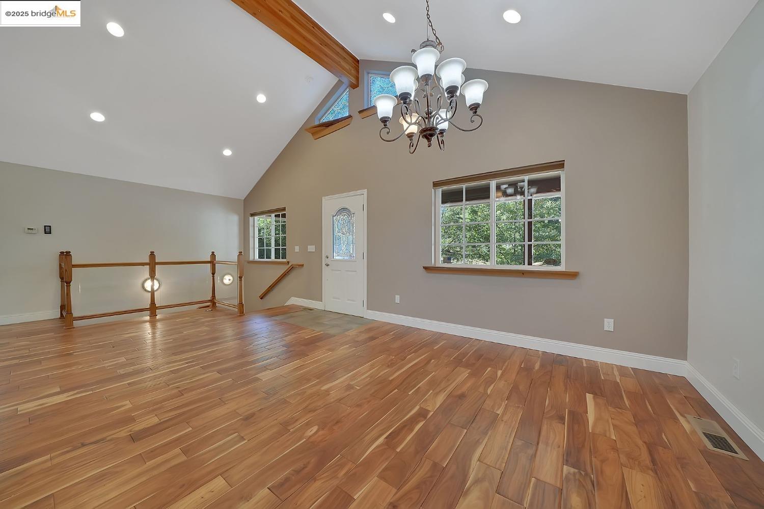 Detail Gallery Image 11 of 56 For 5591 Stampede Canyon Drive 1, Hathaway Pines,  CA 95223 - 3 Beds | 3/1 Baths