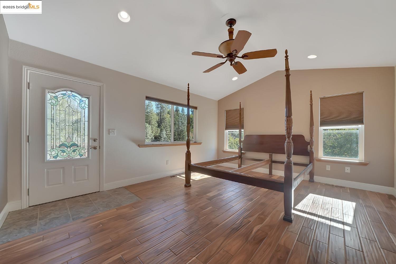 Detail Gallery Image 32 of 56 For 5591 Stampede Canyon Drive 1, Hathaway Pines,  CA 95223 - 3 Beds | 3/1 Baths