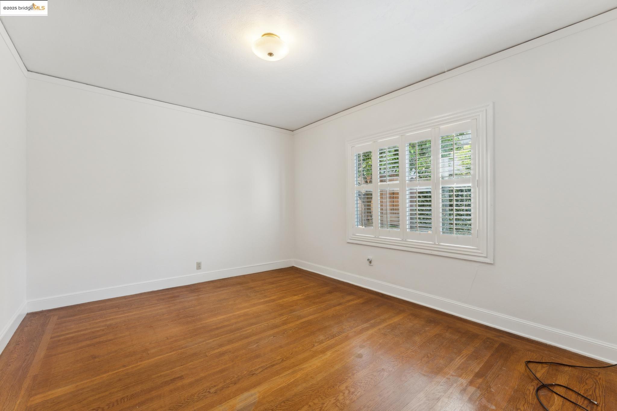 Detail Gallery Image 12 of 50 For 1605 Pomona St, Crockett,  CA 94525 - – Beds | – Baths