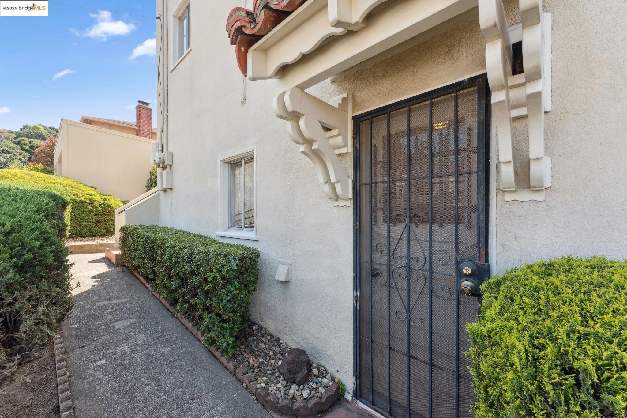 Detail Gallery Image 36 of 50 For 1605 Pomona St, Crockett,  CA 94525 - – Beds | – Baths
