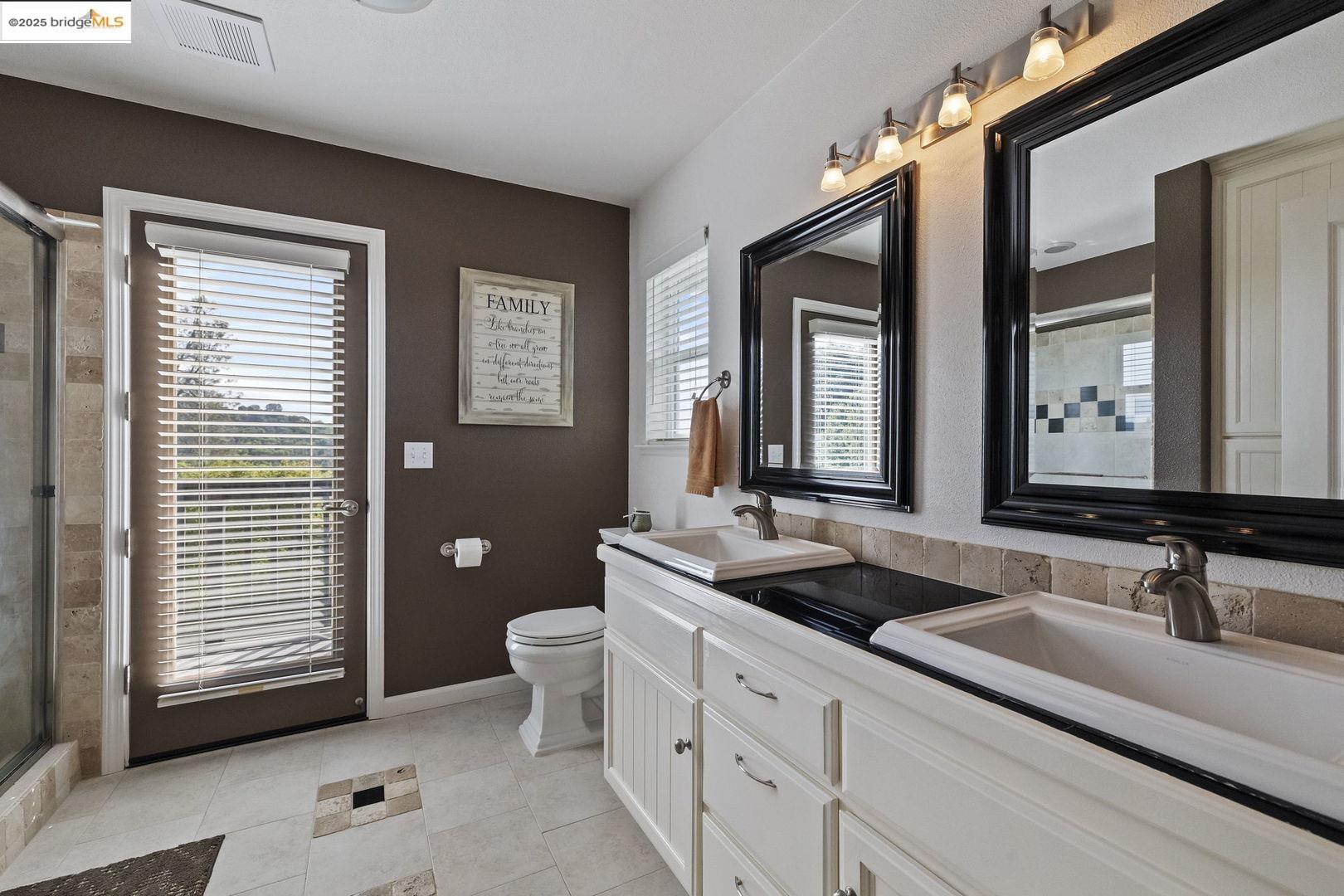 Detail Gallery Image 20 of 37 For 19061 North Dr, Jamestown,  CA 95327 - 3 Beds | 3 Baths