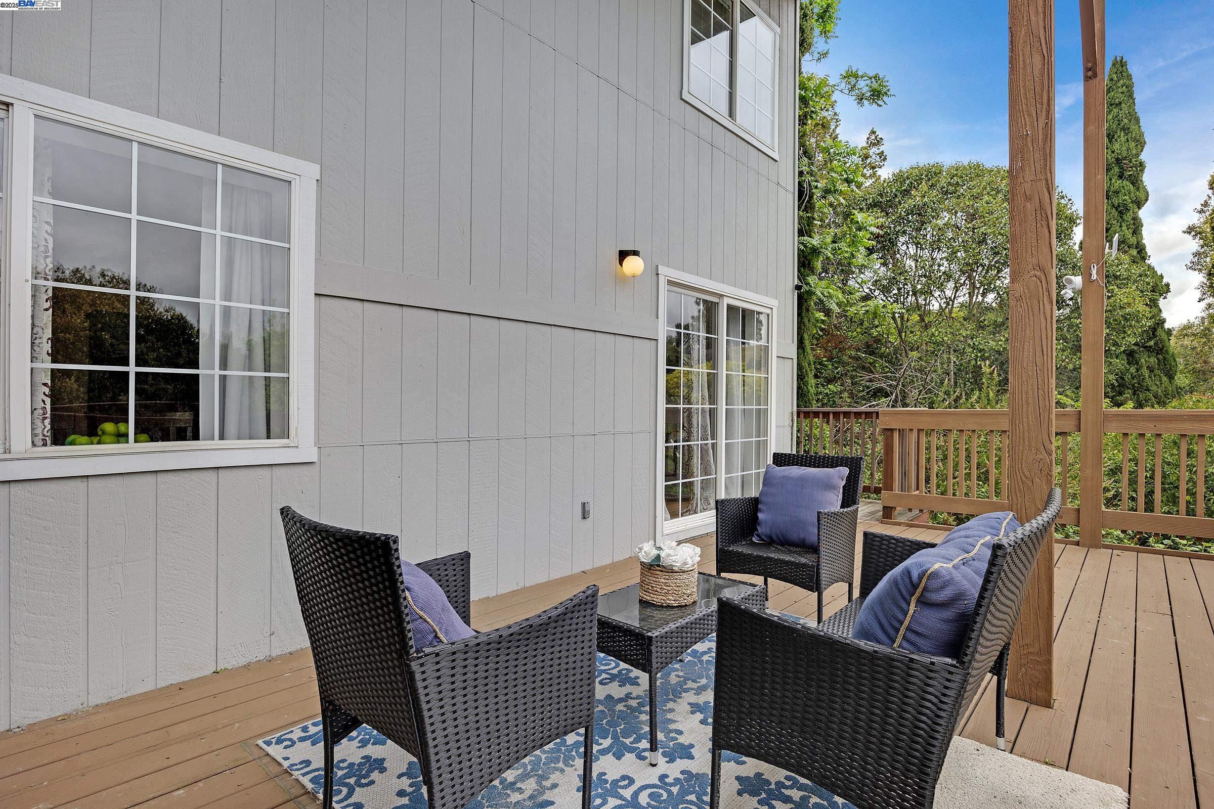 Detail Gallery Image 36 of 41 For 19464 Yuma St, Castro Valley,  CA 94546 - 5 Beds | 3/1 Baths