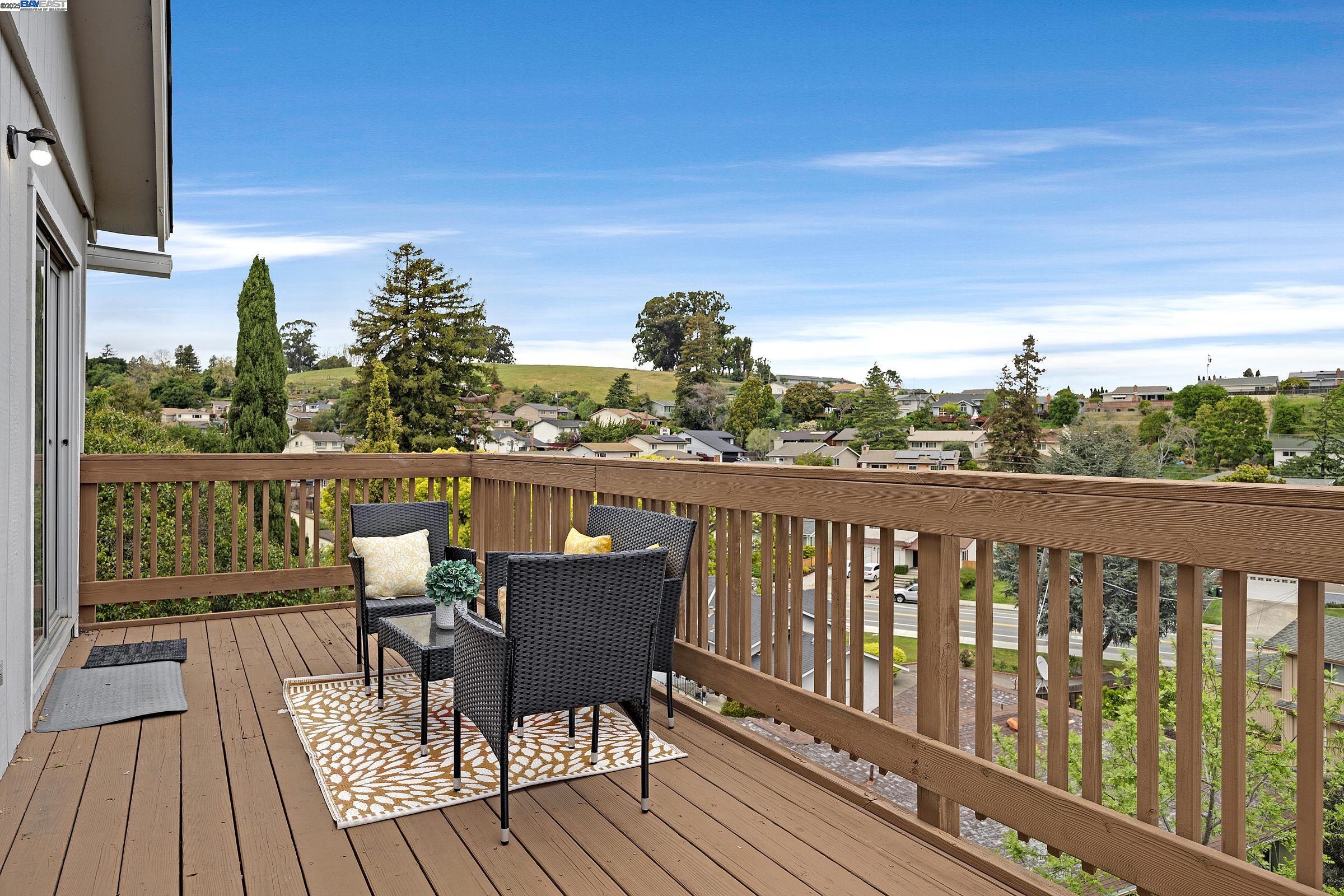 Detail Gallery Image 38 of 41 For 19464 Yuma St, Castro Valley,  CA 94546 - 5 Beds | 3/1 Baths
