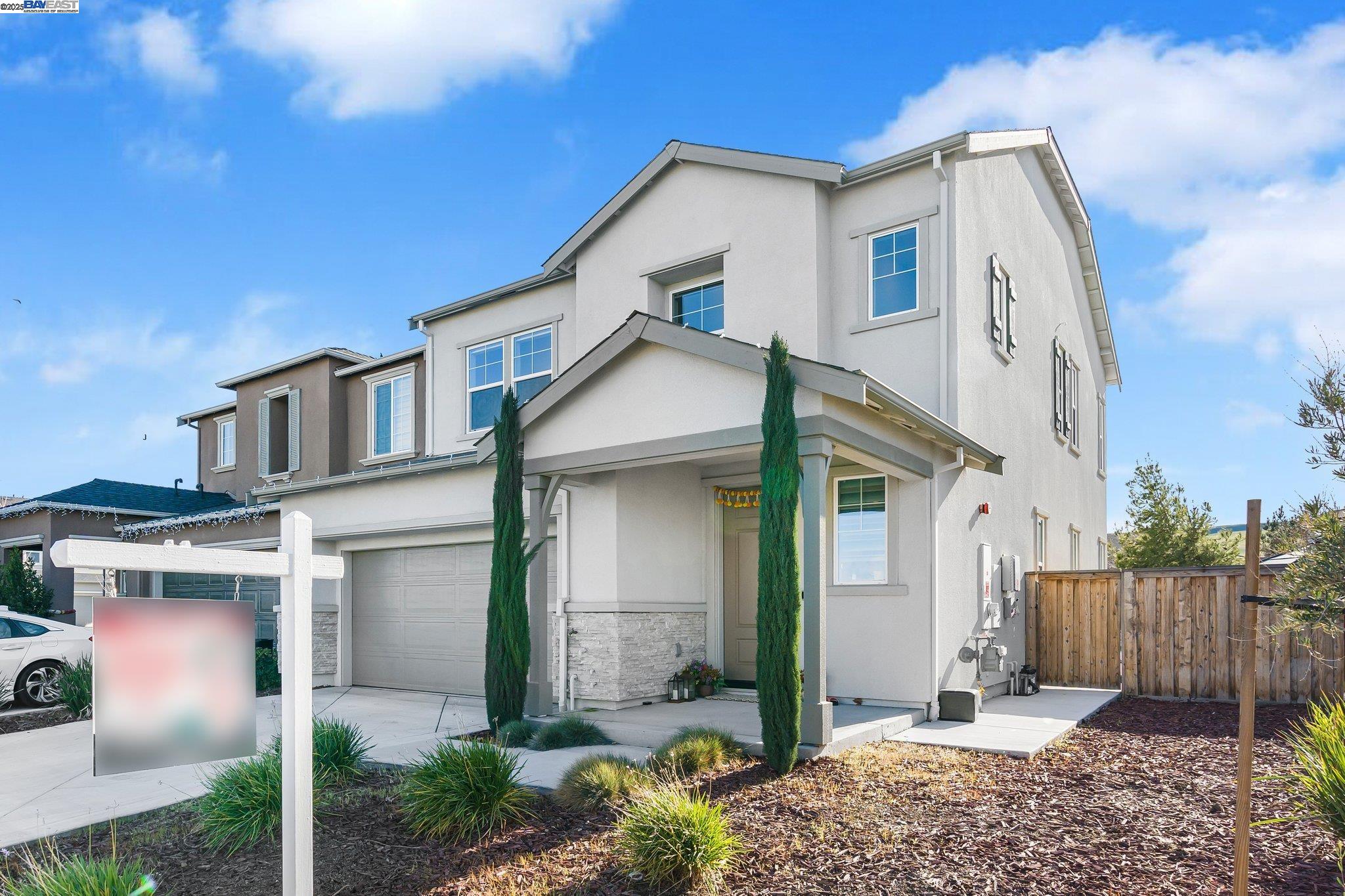 Detail Gallery Image 1 of 43 For 5777 Tournament Ct, Tracy,  CA 95377 - 4 Beds | 3 Baths