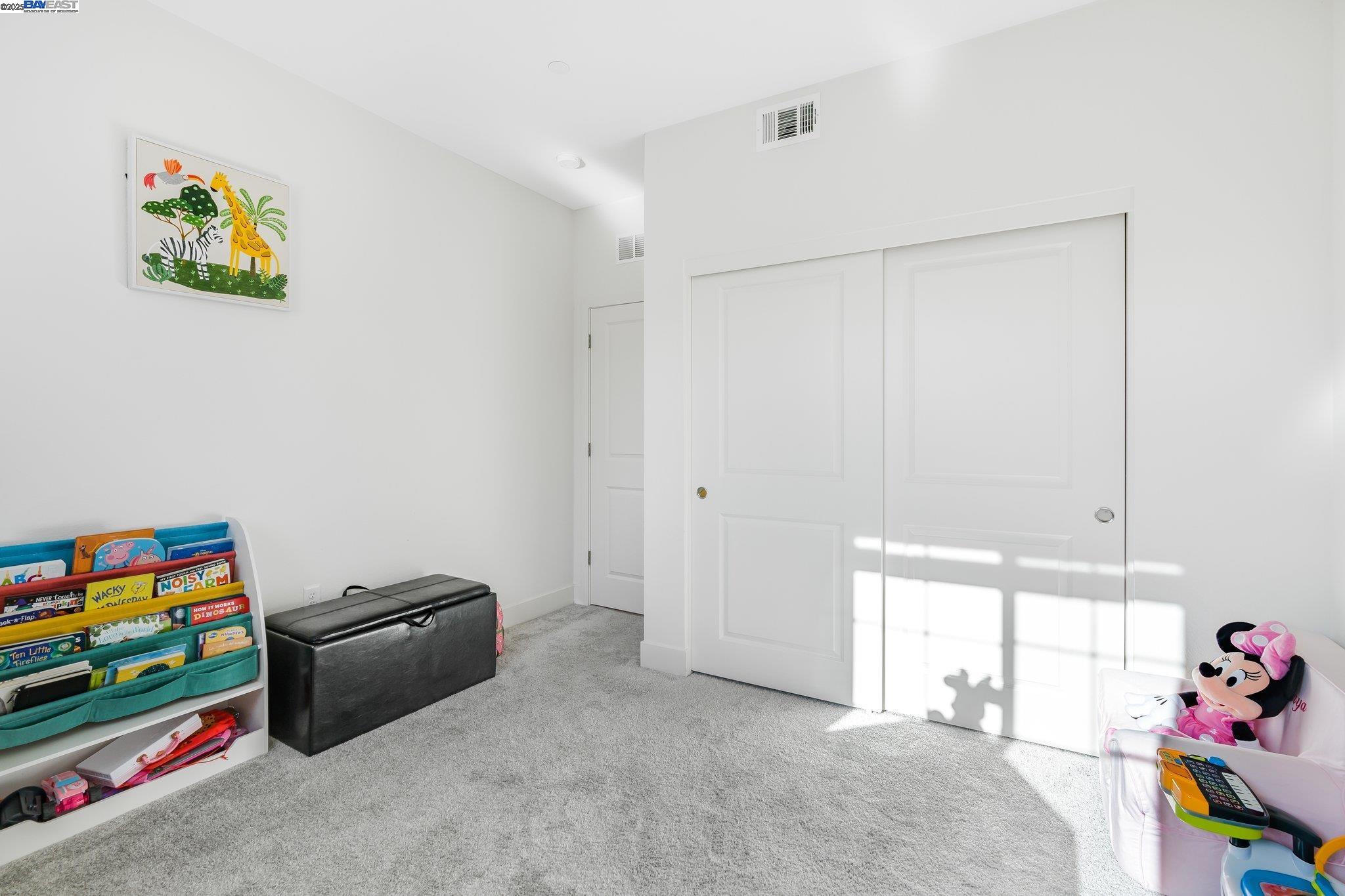 Detail Gallery Image 22 of 43 For 5777 Tournament Ct, Tracy,  CA 95377 - 4 Beds | 3 Baths