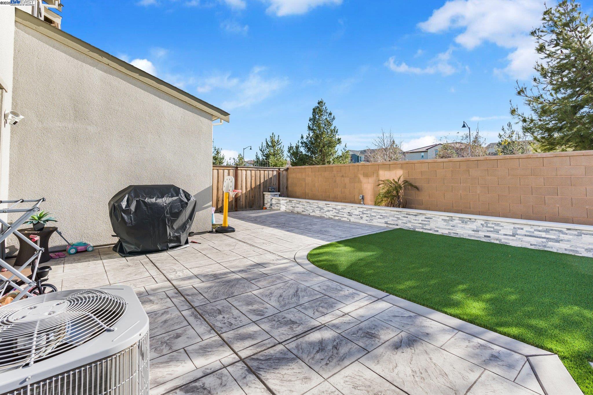 Detail Gallery Image 39 of 43 For 5777 Tournament Ct, Tracy,  CA 95377 - 4 Beds | 3 Baths