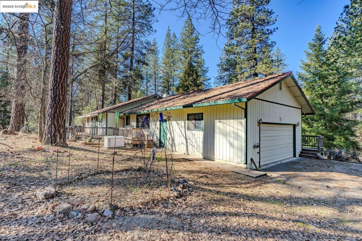 Detail Gallery Image 16 of 36 For 1515 Cathey Lane 1, Mokelumne Hill,  CA 95245 - 3 Beds | 2 Baths