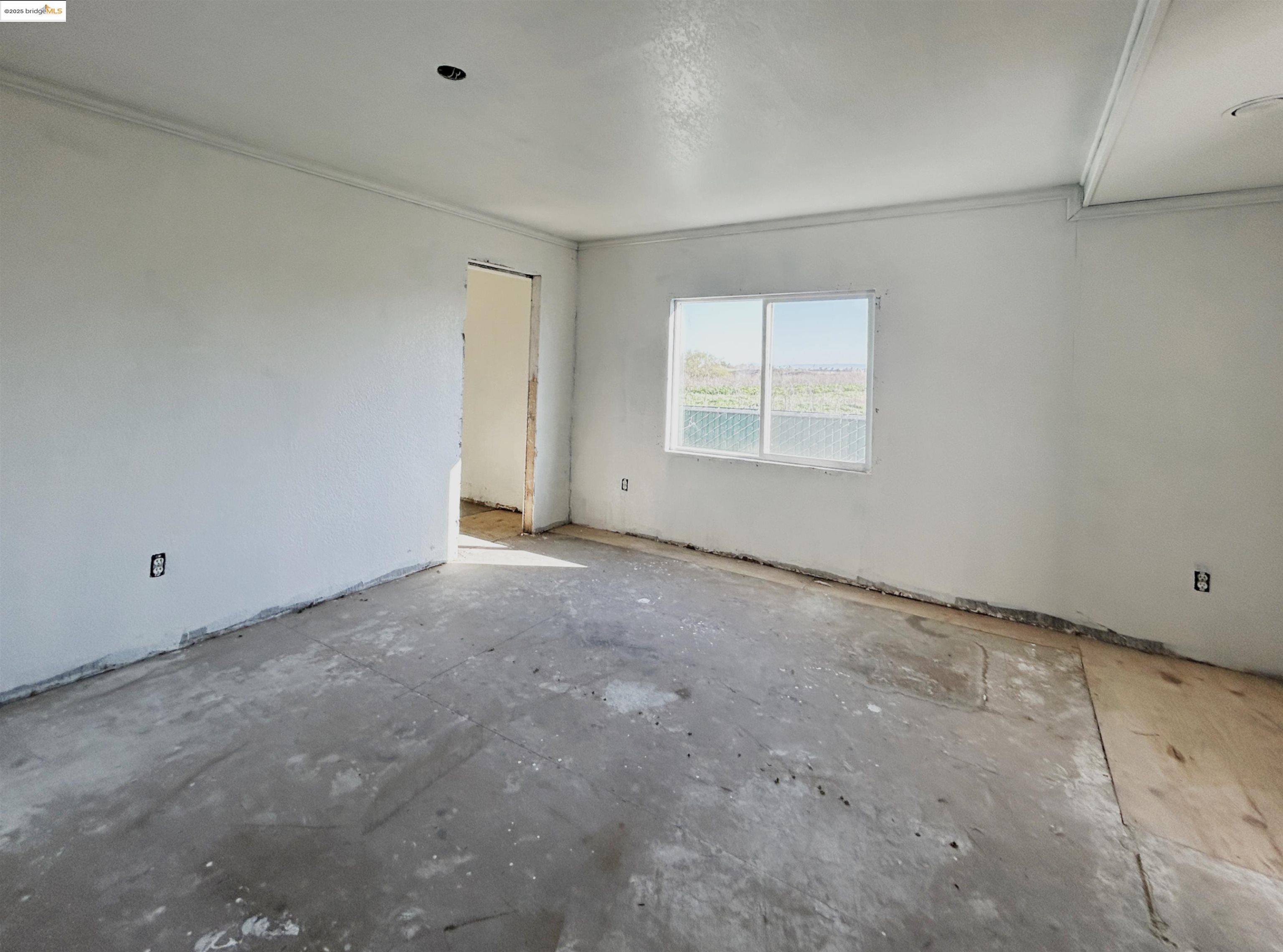 Detail Gallery Image 9 of 20 For 3724 Porter Circle, Bethel Island,  CA 94511 - 3 Beds | 2 Baths
