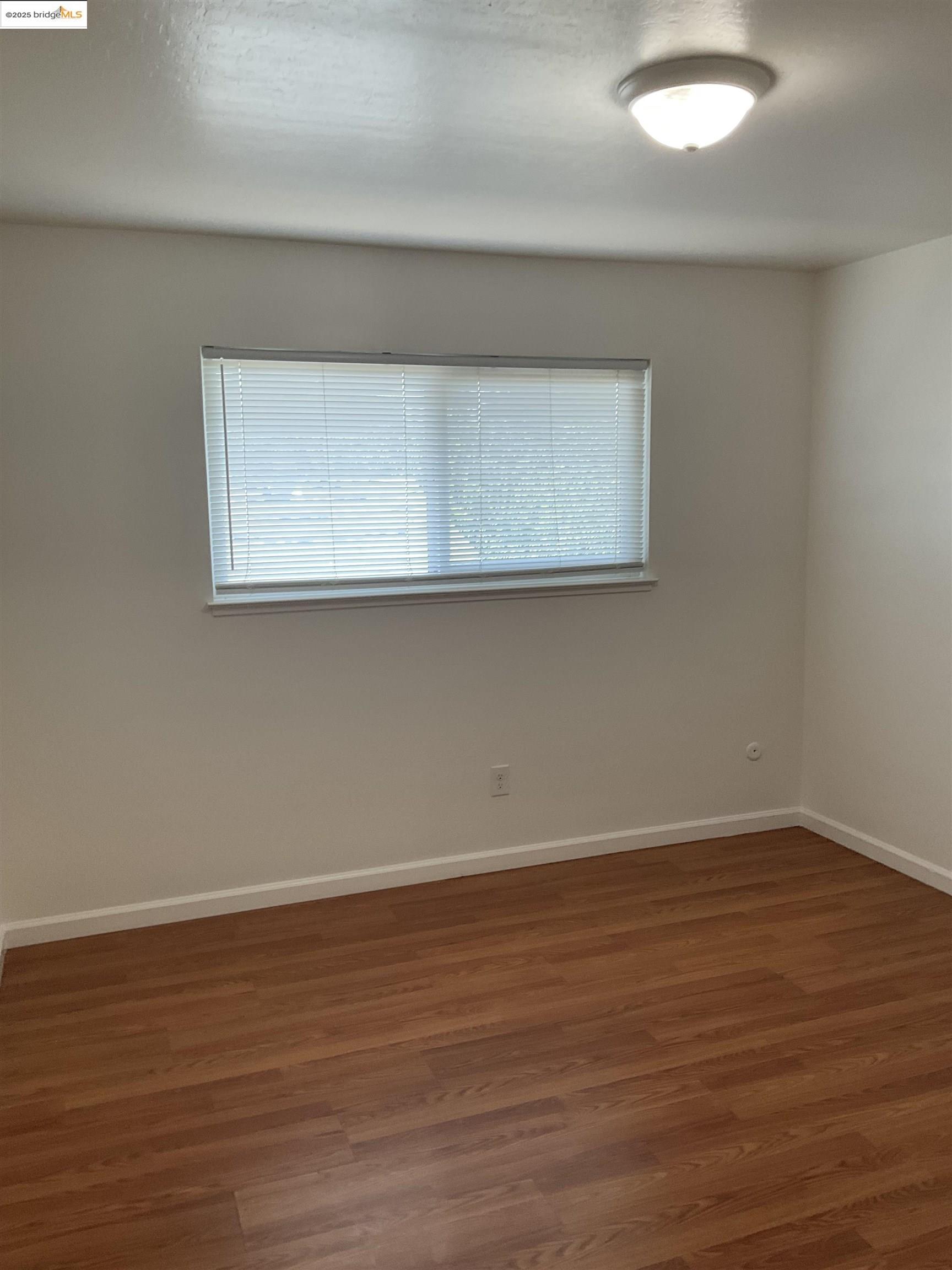 Detail Gallery Image 7 of 7 For 234 Crest Street #2,  Antioch,  CA 94509 - 2 Beds | 1 Baths