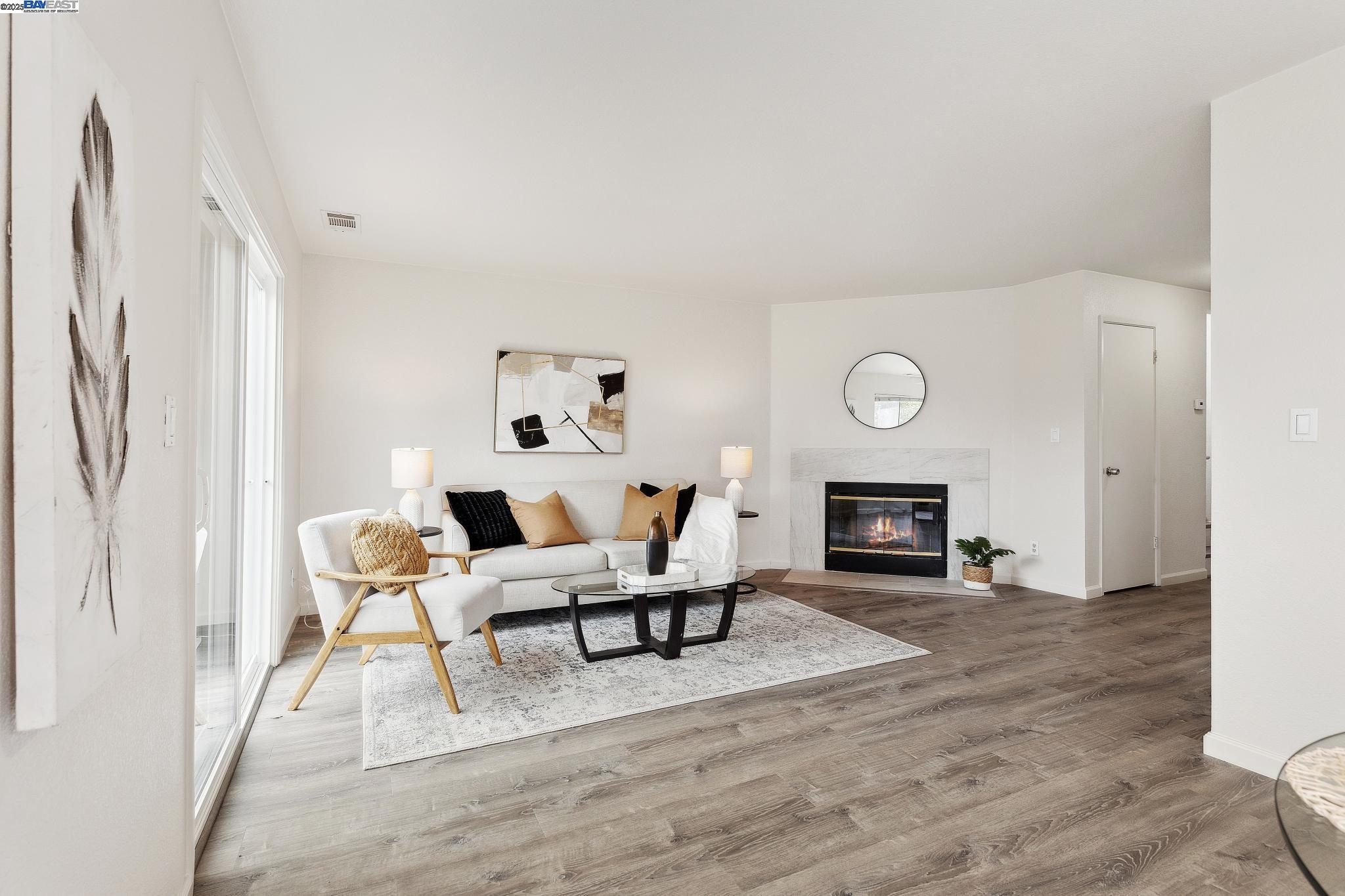 Detail Gallery Image 7 of 33 For 369 Anchor Dr, Bay Point,  CA 94565 - 3 Beds | 2/1 Baths