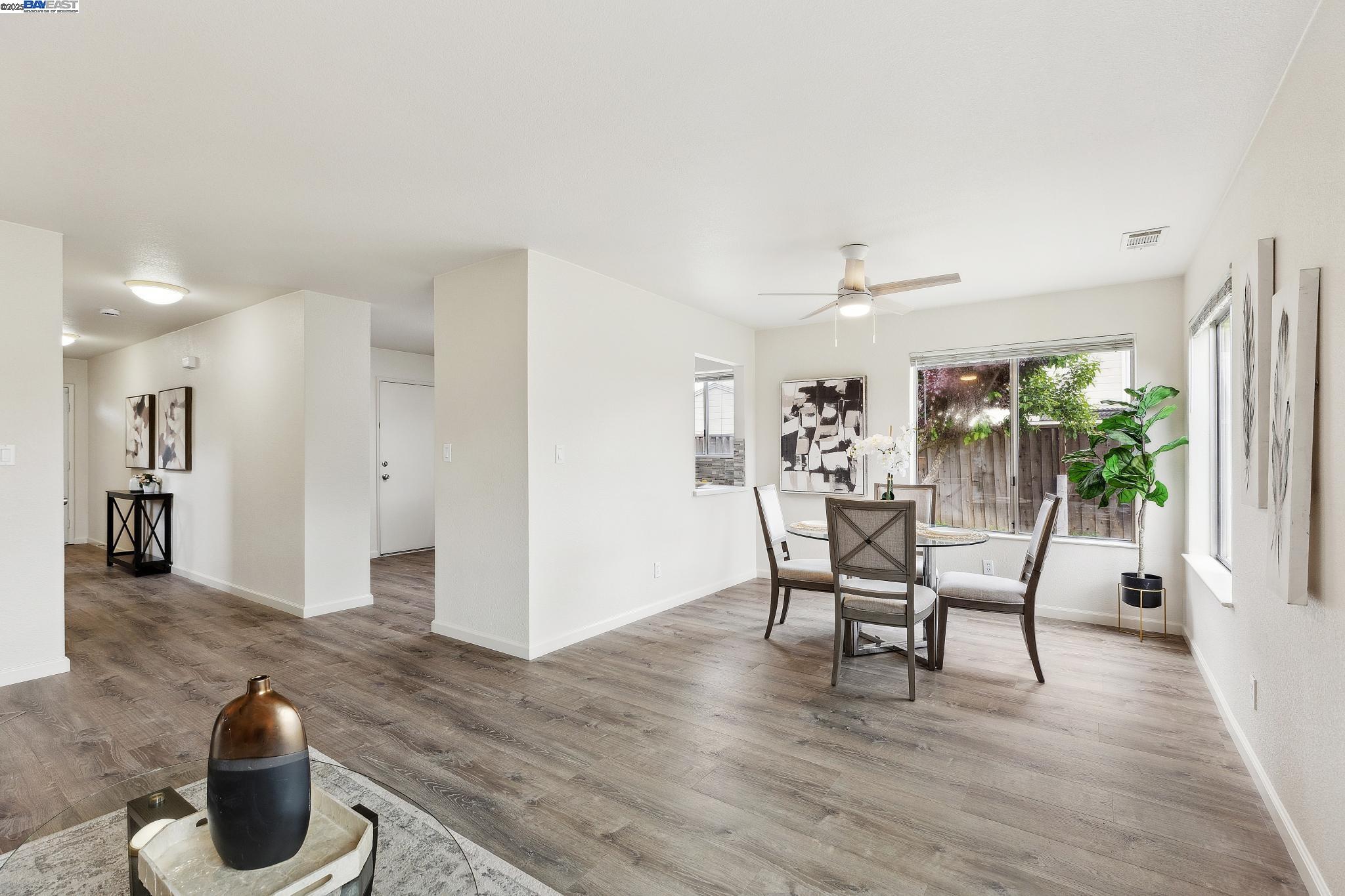 Detail Gallery Image 10 of 33 For 369 Anchor Dr, Bay Point,  CA 94565 - 3 Beds | 2/1 Baths