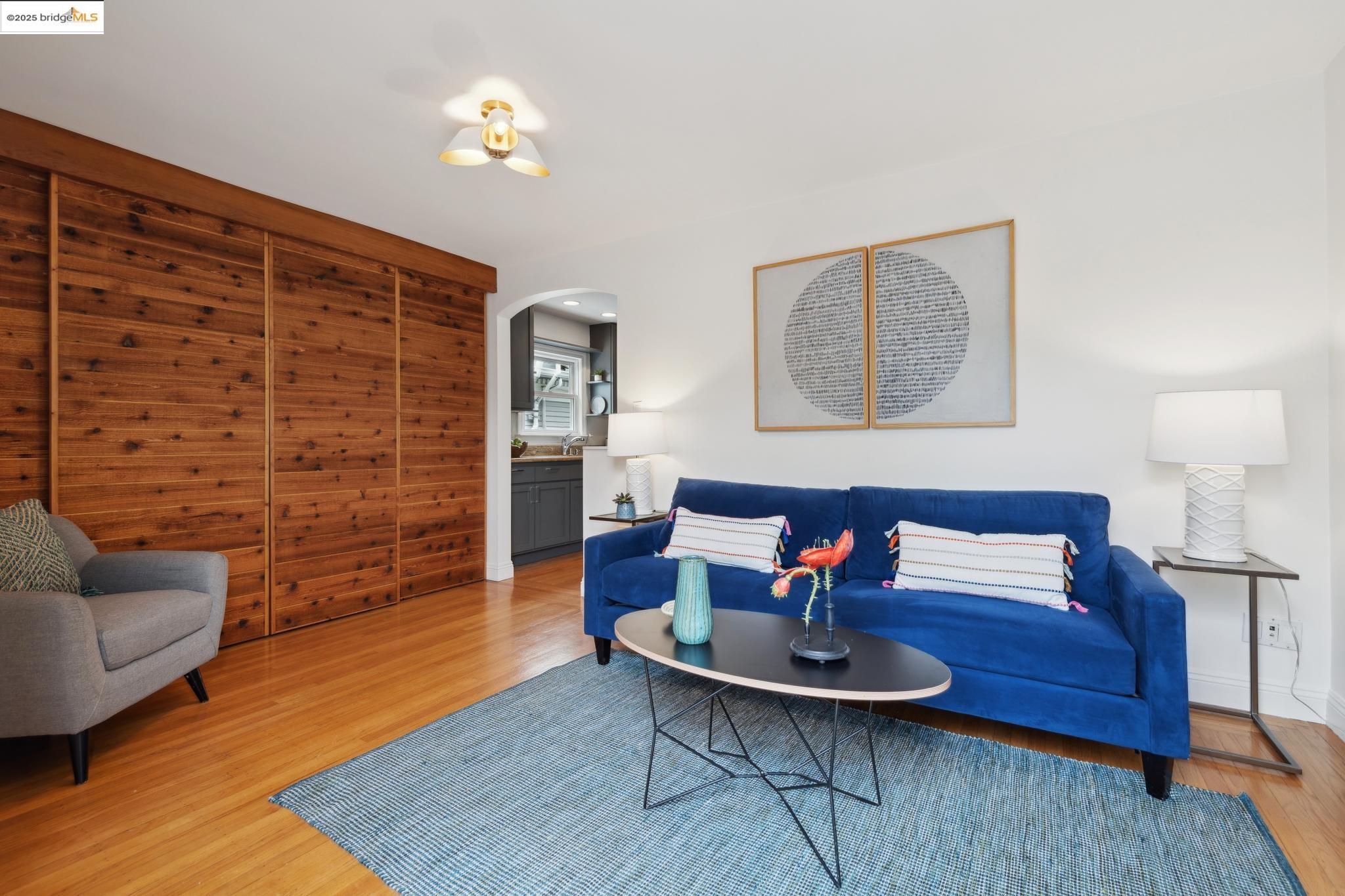 Detail Gallery Image 16 of 47 For 1626 Kains Ave., Berkeley,  CA 94702 - 4 Beds | 2/1 Baths