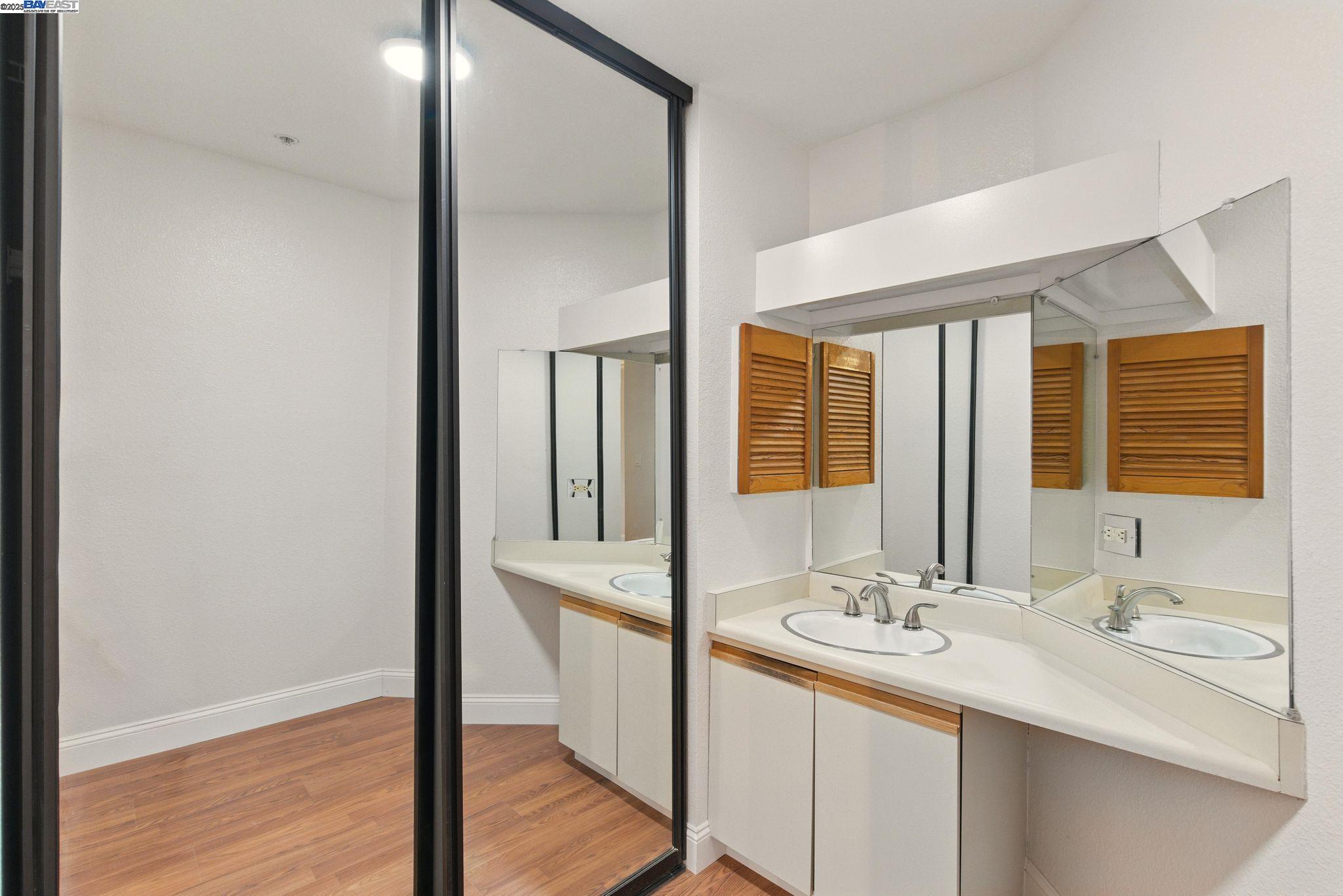 Detail Gallery Image 23 of 27 For 245 Perkins St #33,  Oakland,  CA 94610 - 2 Beds | 2 Baths