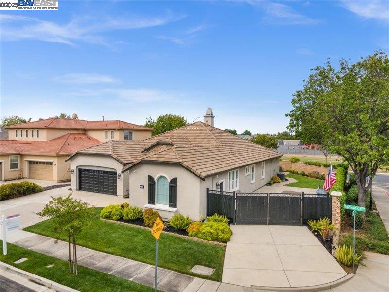 Detail Gallery Image 1 of 1 For 2373 Tremont Ct, Brentwood,  CA 94513 - 4 Beds | 3 Baths
