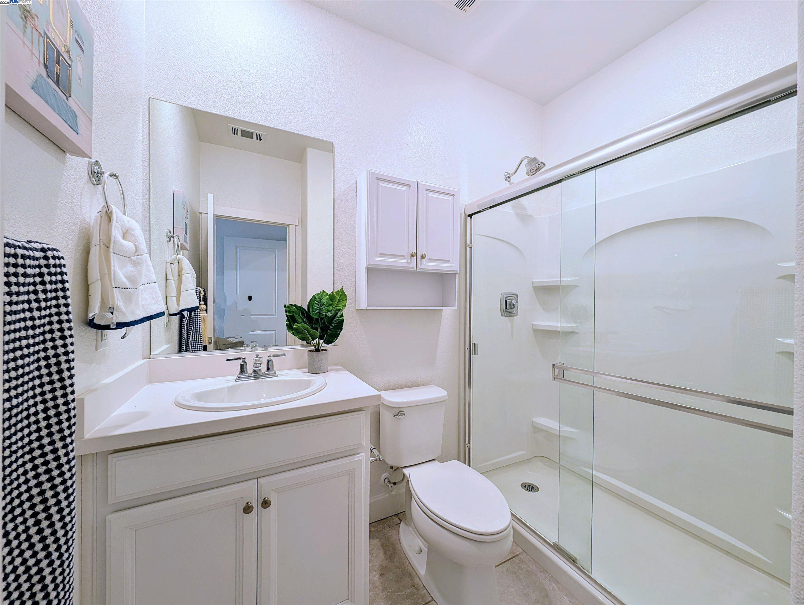 Detail Gallery Image 27 of 43 For 5315 Potter Valley Ln, Antioch,  CA 94531 - 4 Beds | 3 Baths