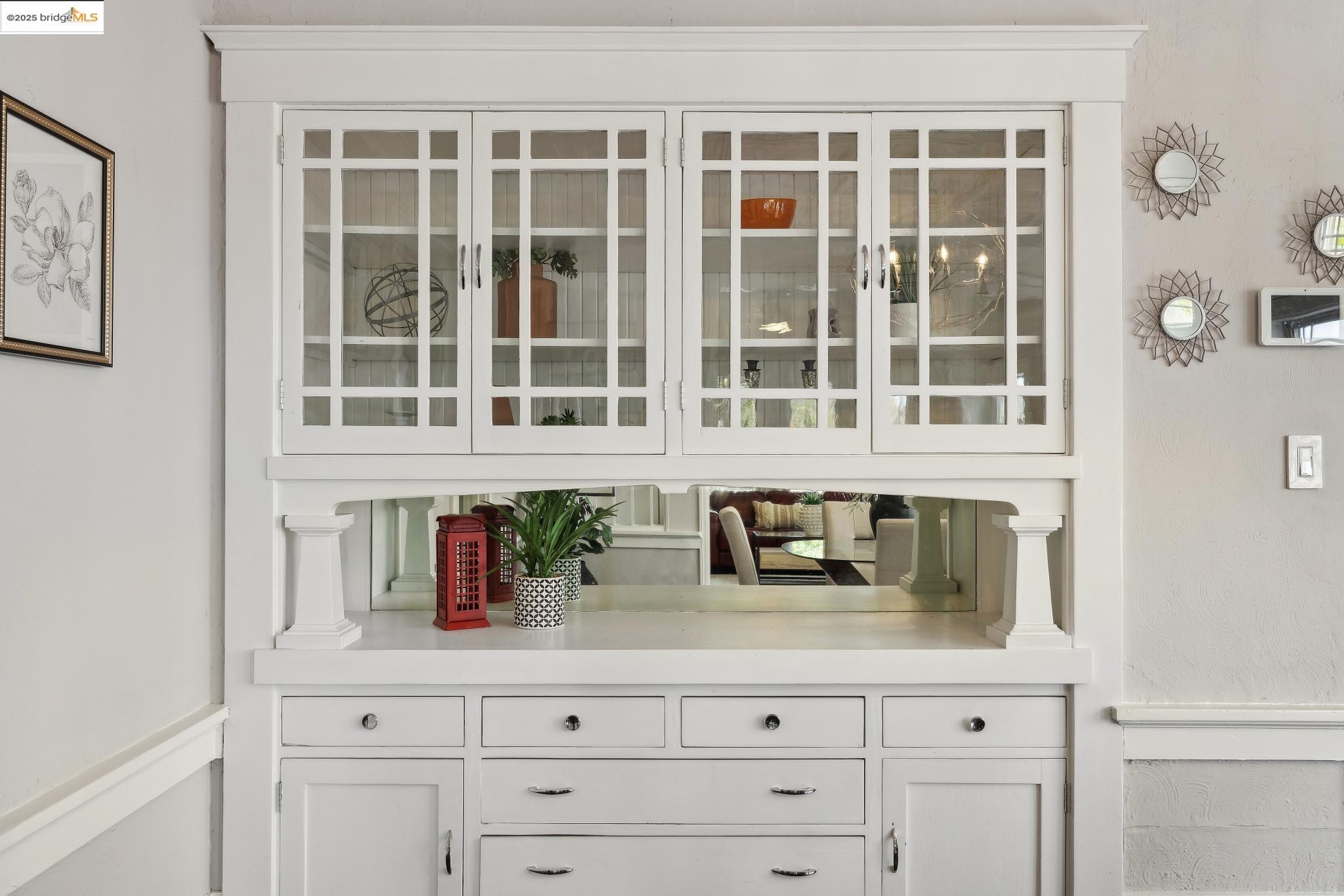 Detail Gallery Image 9 of 48 For 456 Mitchell Ave, San Leandro,  CA 94577 - 5 Beds | 3/1 Baths