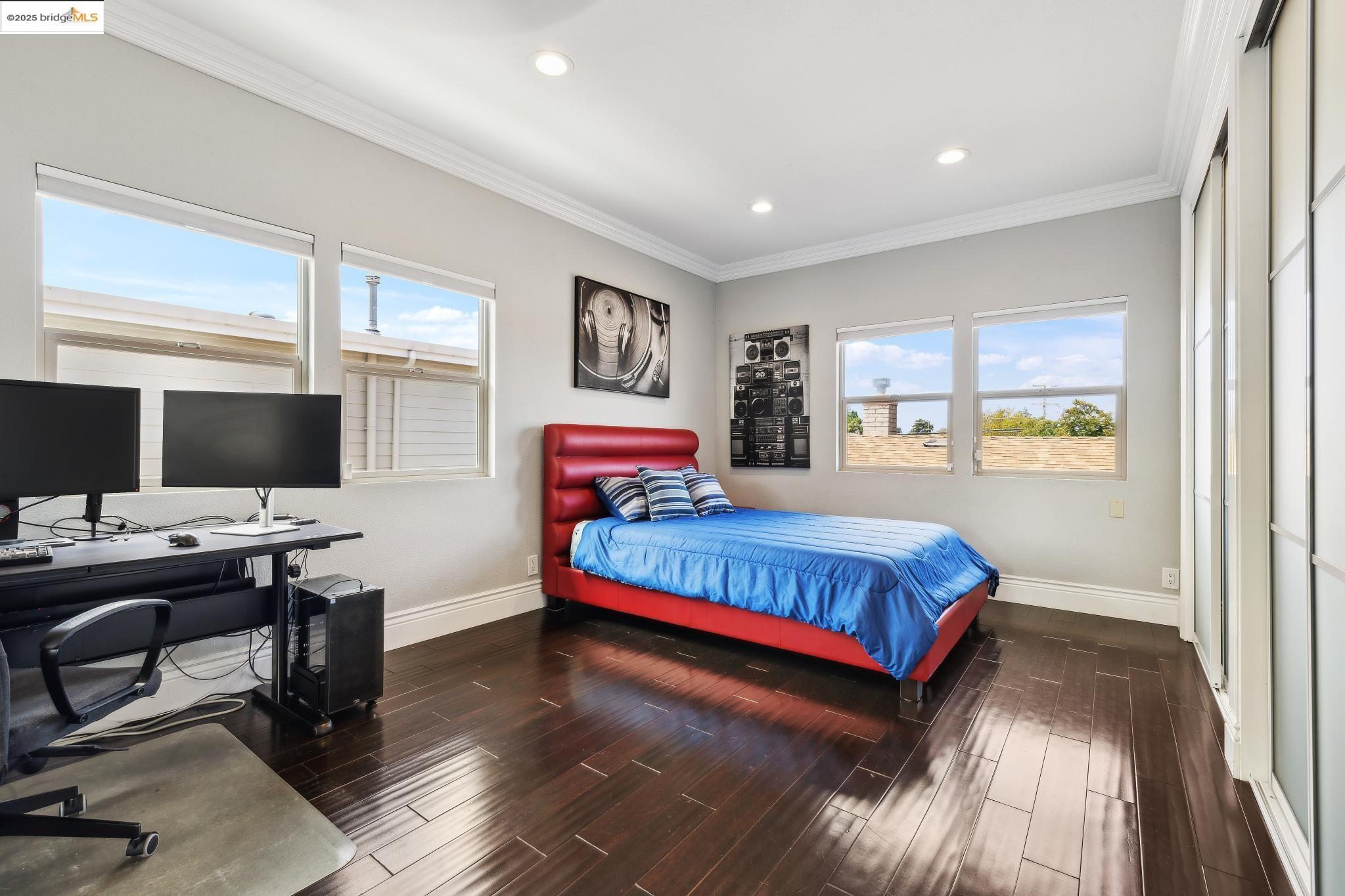 Detail Gallery Image 38 of 48 For 456 Mitchell Ave, San Leandro,  CA 94577 - 5 Beds | 3/1 Baths