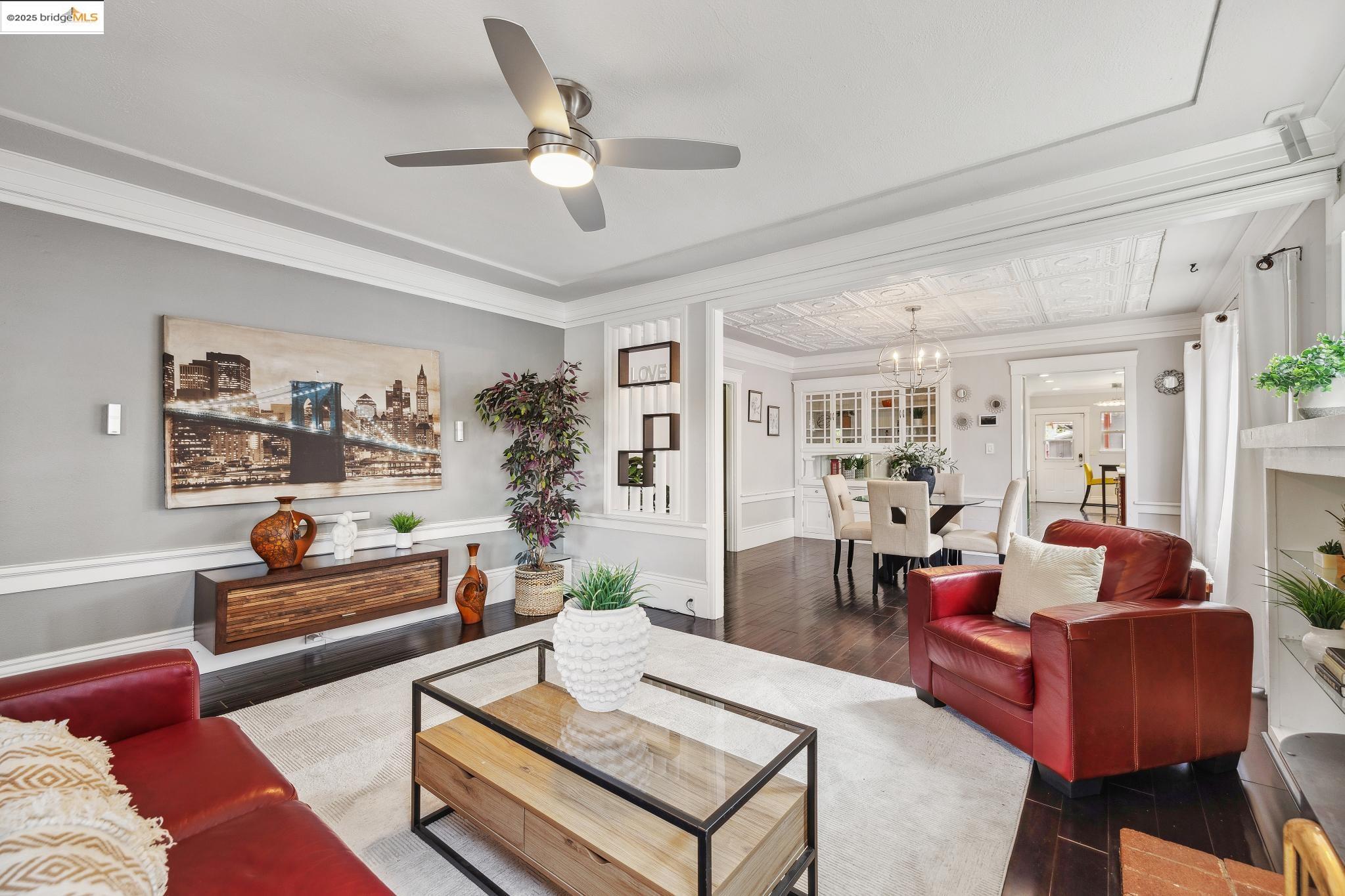 Detail Gallery Image 6 of 48 For 456 Mitchell Ave, San Leandro,  CA 94577 - 5 Beds | 3/1 Baths