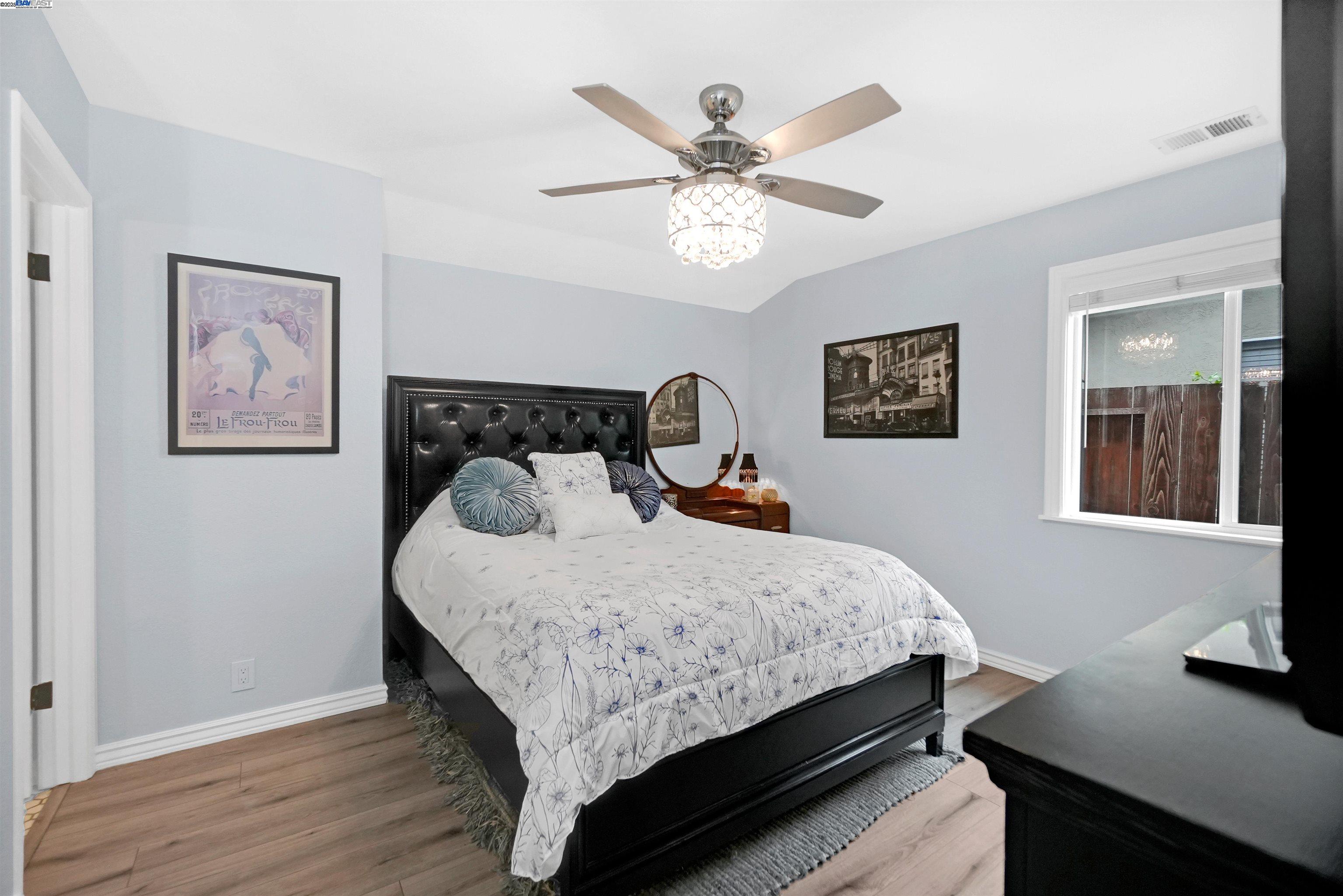 Detail Gallery Image 16 of 44 For 179 Loma Verde Dr, San Lorenzo,  CA 94580 - 3 Beds | 2 Baths