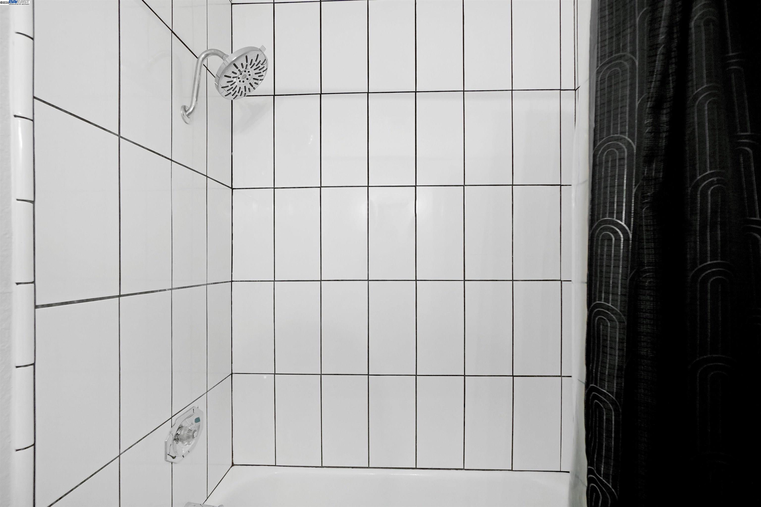 Detail Gallery Image 25 of 44 For 179 Loma Verde Dr, San Lorenzo,  CA 94580 - 3 Beds | 2 Baths