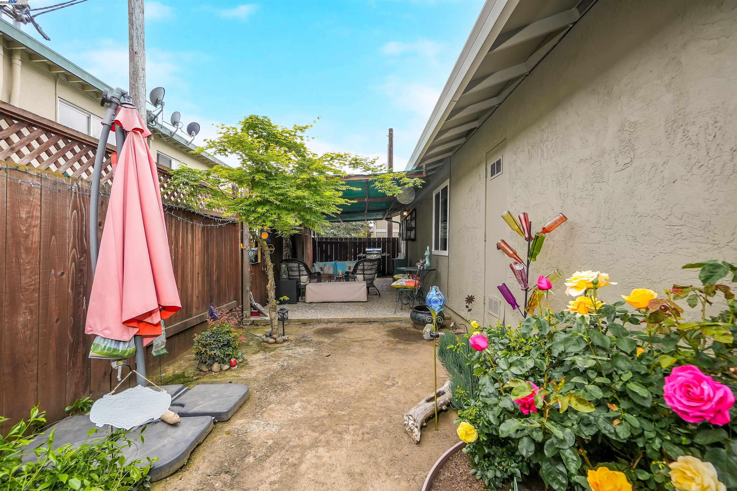 Detail Gallery Image 33 of 44 For 179 Loma Verde Dr, San Lorenzo,  CA 94580 - 3 Beds | 2 Baths
