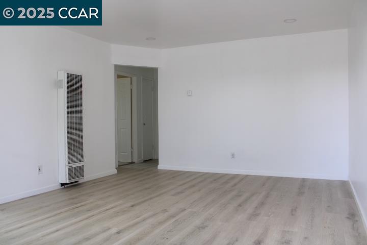 Detail Gallery Image 2 of 16 For 2292 Orleans Dr #1,  Pinole,  CA 94564 - 2 Beds | 1 Baths