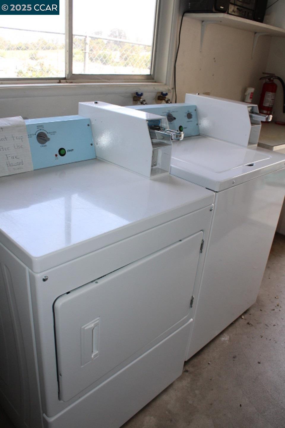 Detail Gallery Image 15 of 16 For 2292 Orleans Dr #1,  Pinole,  CA 94564 - 2 Beds | 1 Baths