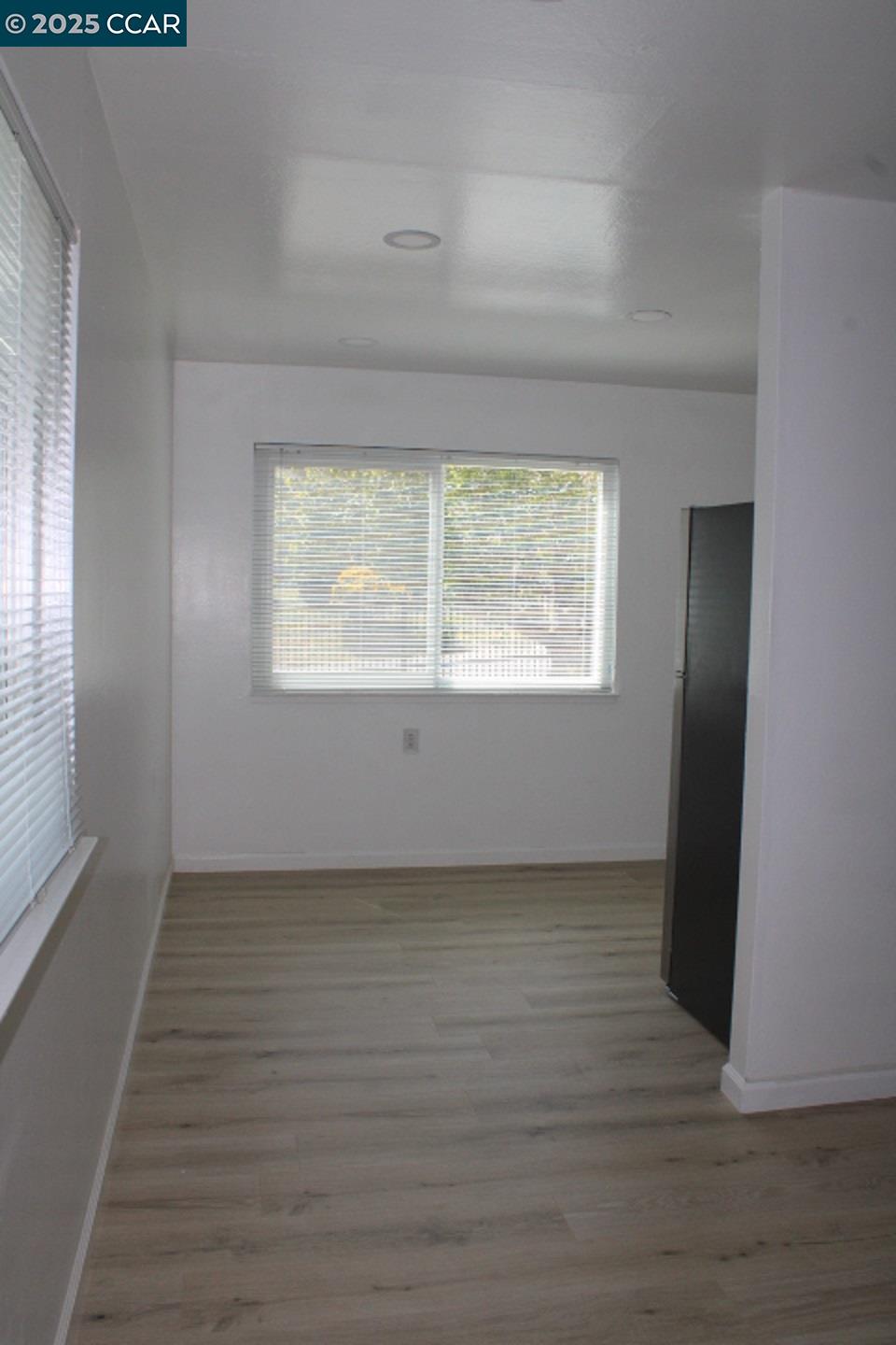 Detail Gallery Image 4 of 16 For 2292 Orleans Dr #1,  Pinole,  CA 94564 - 2 Beds | 1 Baths