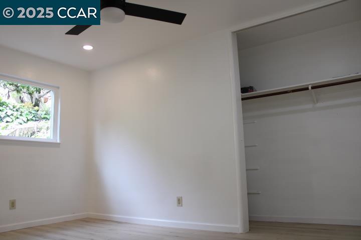 Detail Gallery Image 8 of 16 For 2292 Orleans Dr #1,  Pinole,  CA 94564 - 2 Beds | 1 Baths