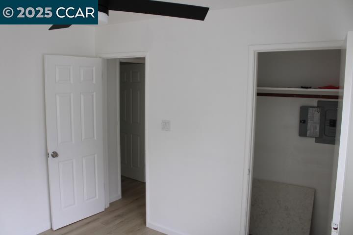 Detail Gallery Image 10 of 16 For 2292 Orleans Dr #1,  Pinole,  CA 94564 - 2 Beds | 1 Baths