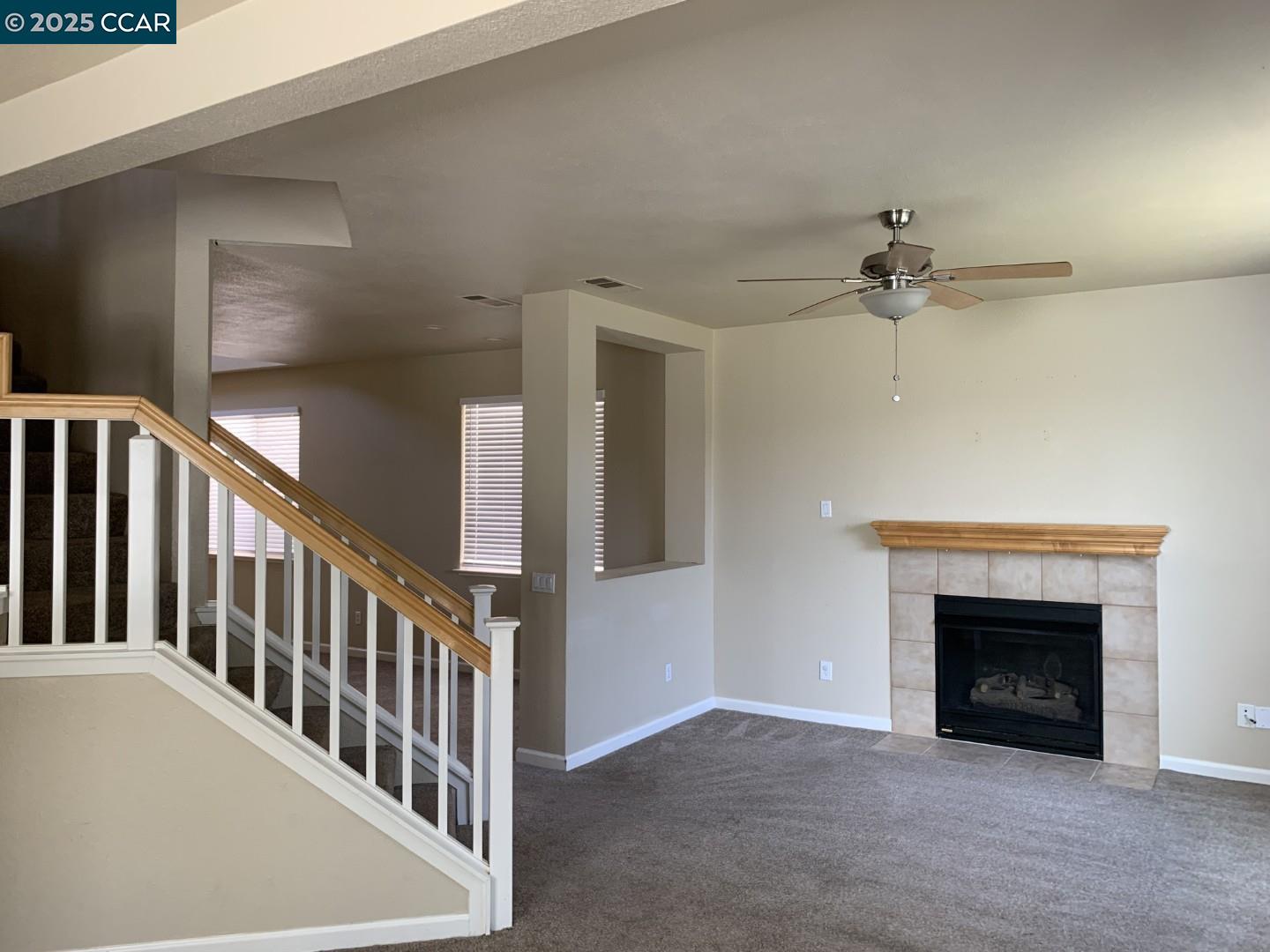 Detail Gallery Image 3 of 15 For 3713 Yacht Dr, Discovery Bay,  CA 94505 - 3 Beds | 2/1 Baths