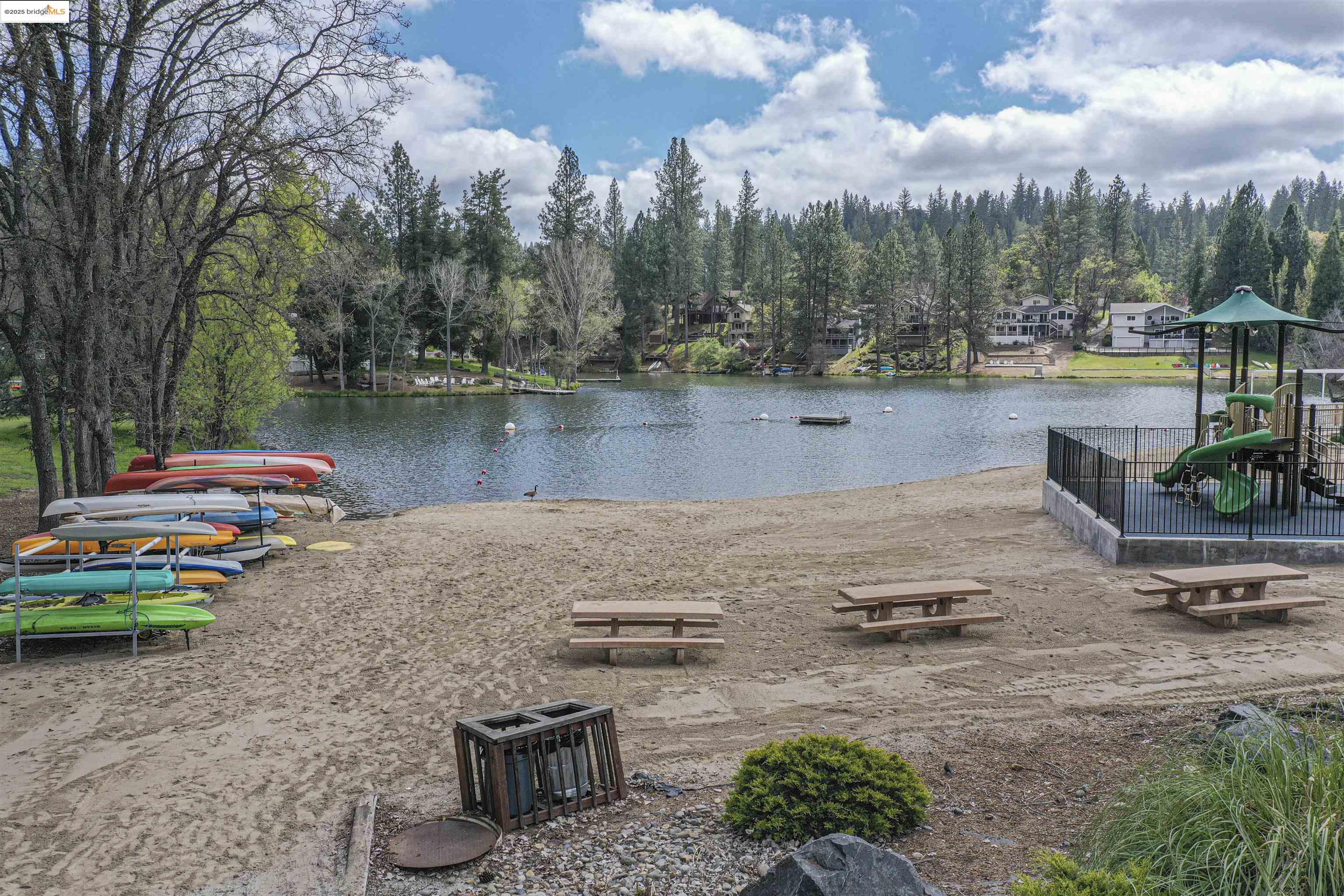 Detail Gallery Image 41 of 42 For 12874 Green Valley Cir, Groveland,  CA 95321 - 3 Beds | 2 Baths