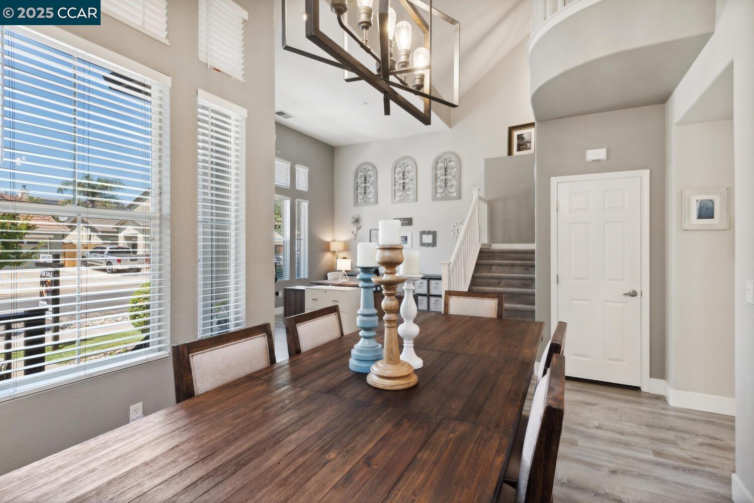 Detail Gallery Image 16 of 59 For 96 Heritage Way, Brentwood,  CA 94513 - 3 Beds | 3 Baths